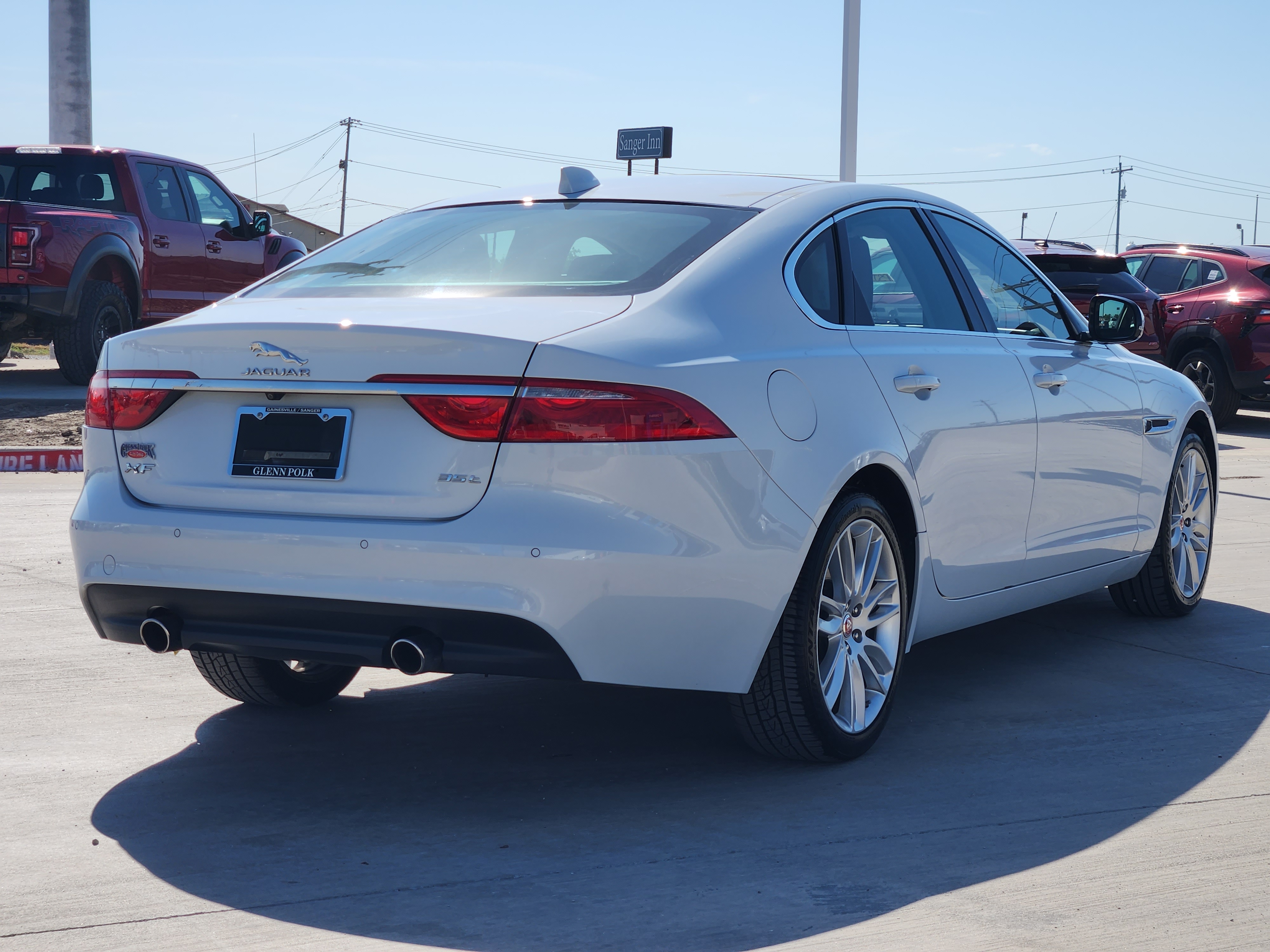 2018 Jaguar XF 35t Portfolio Limited Edition 8