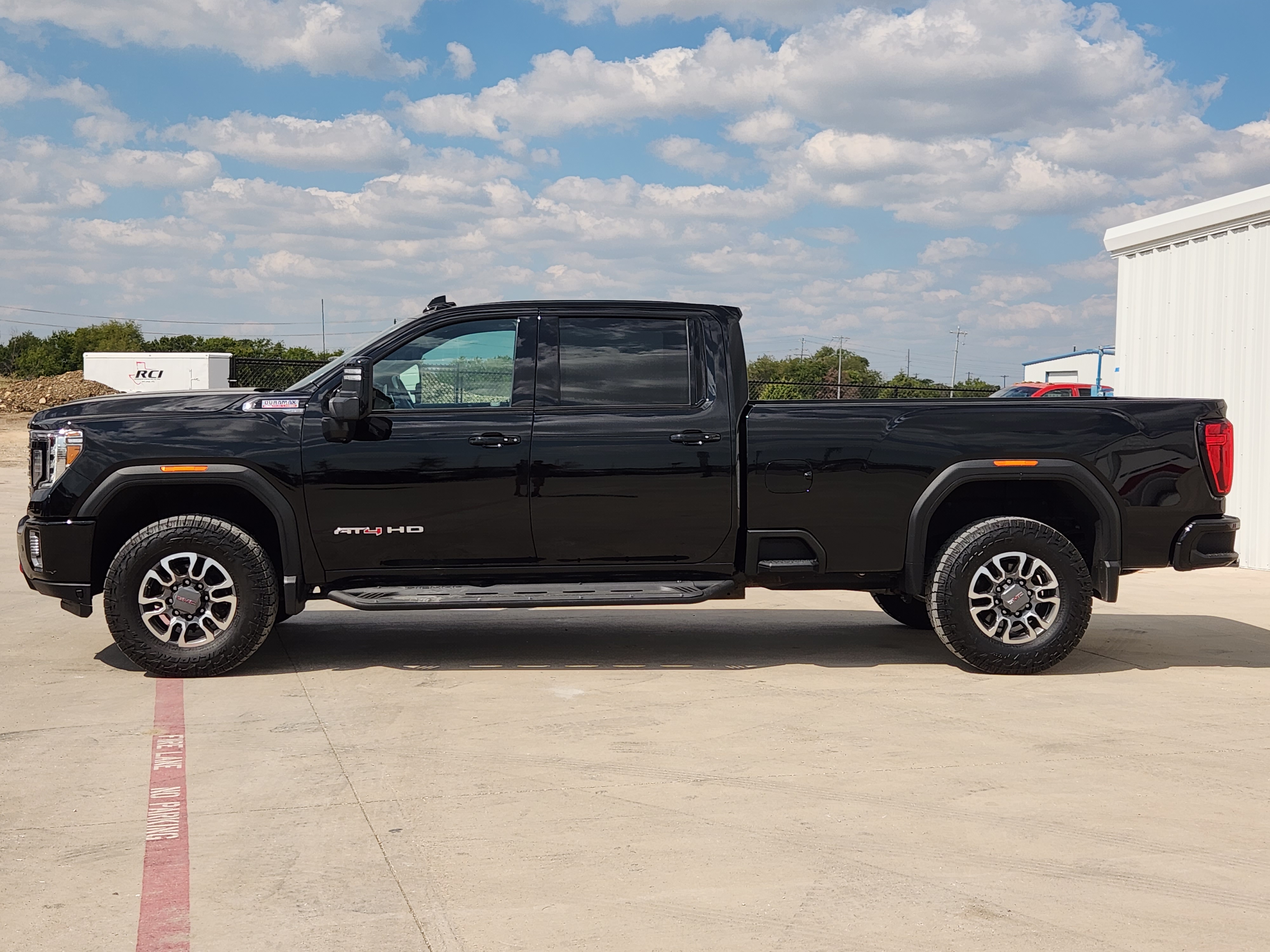 2023 GMC Sierra 3500HD AT4 5