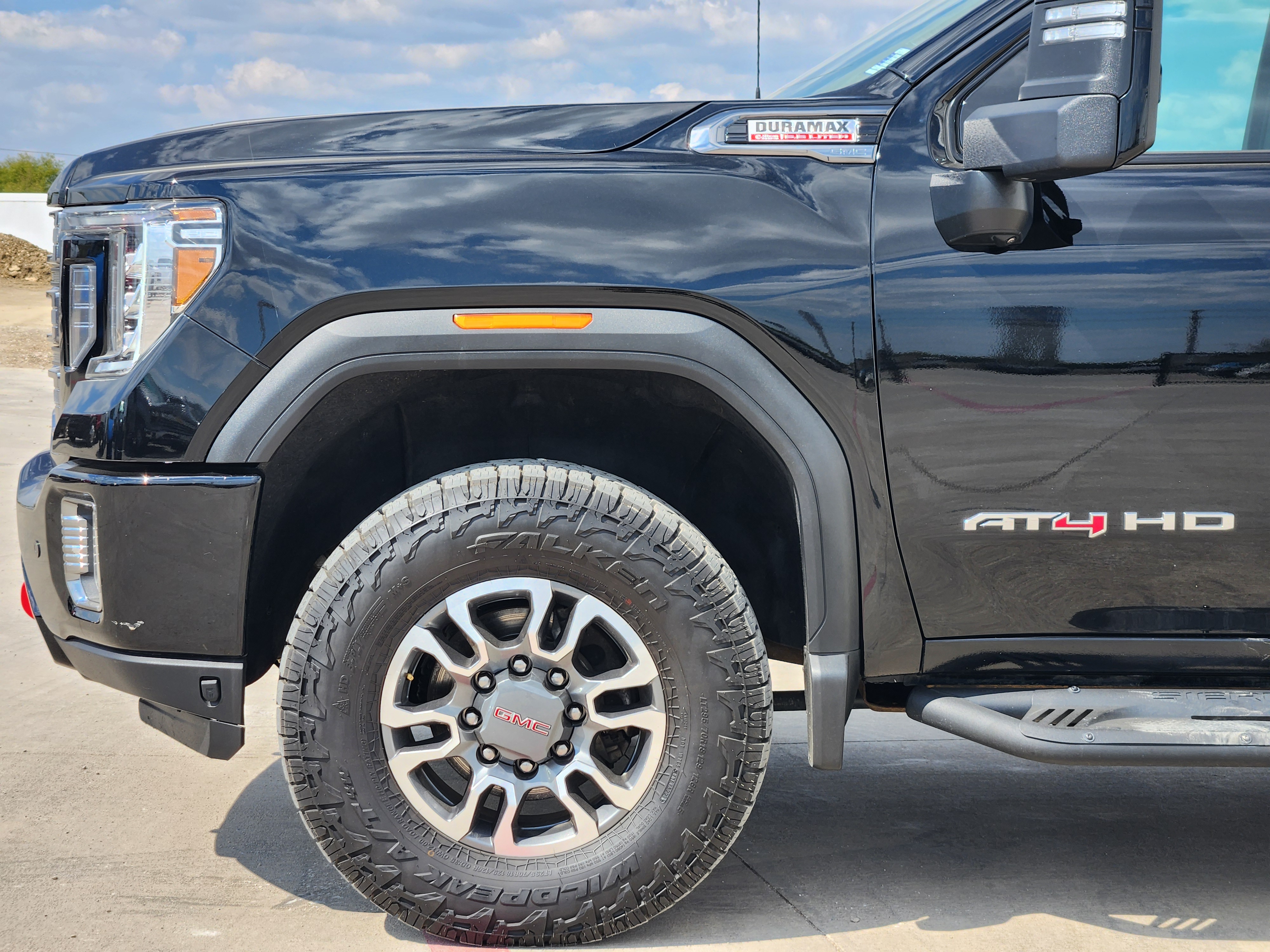 2023 GMC Sierra 3500HD AT4 9