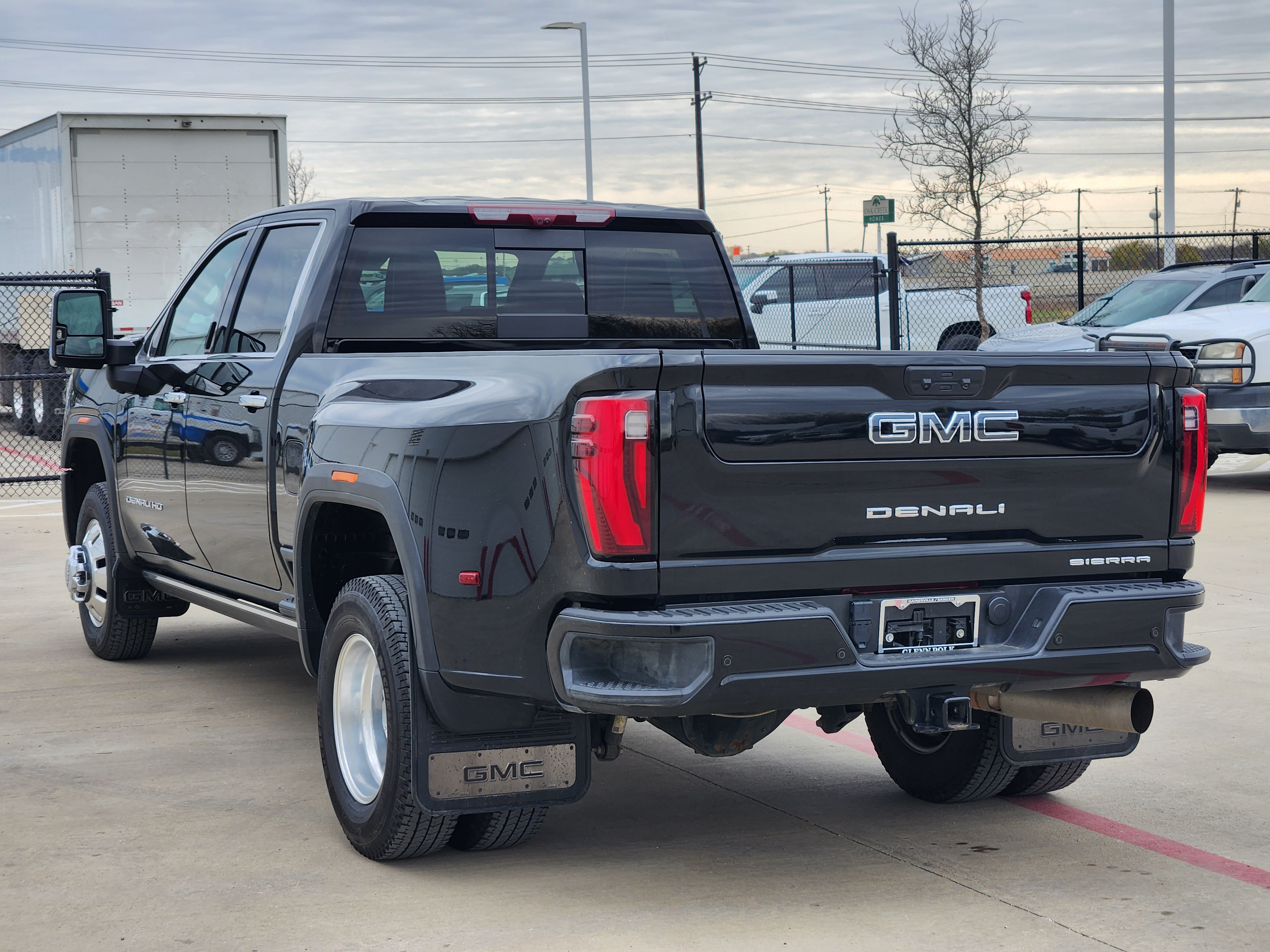 2024 GMC Sierra 3500HD Denali Ultimate 6