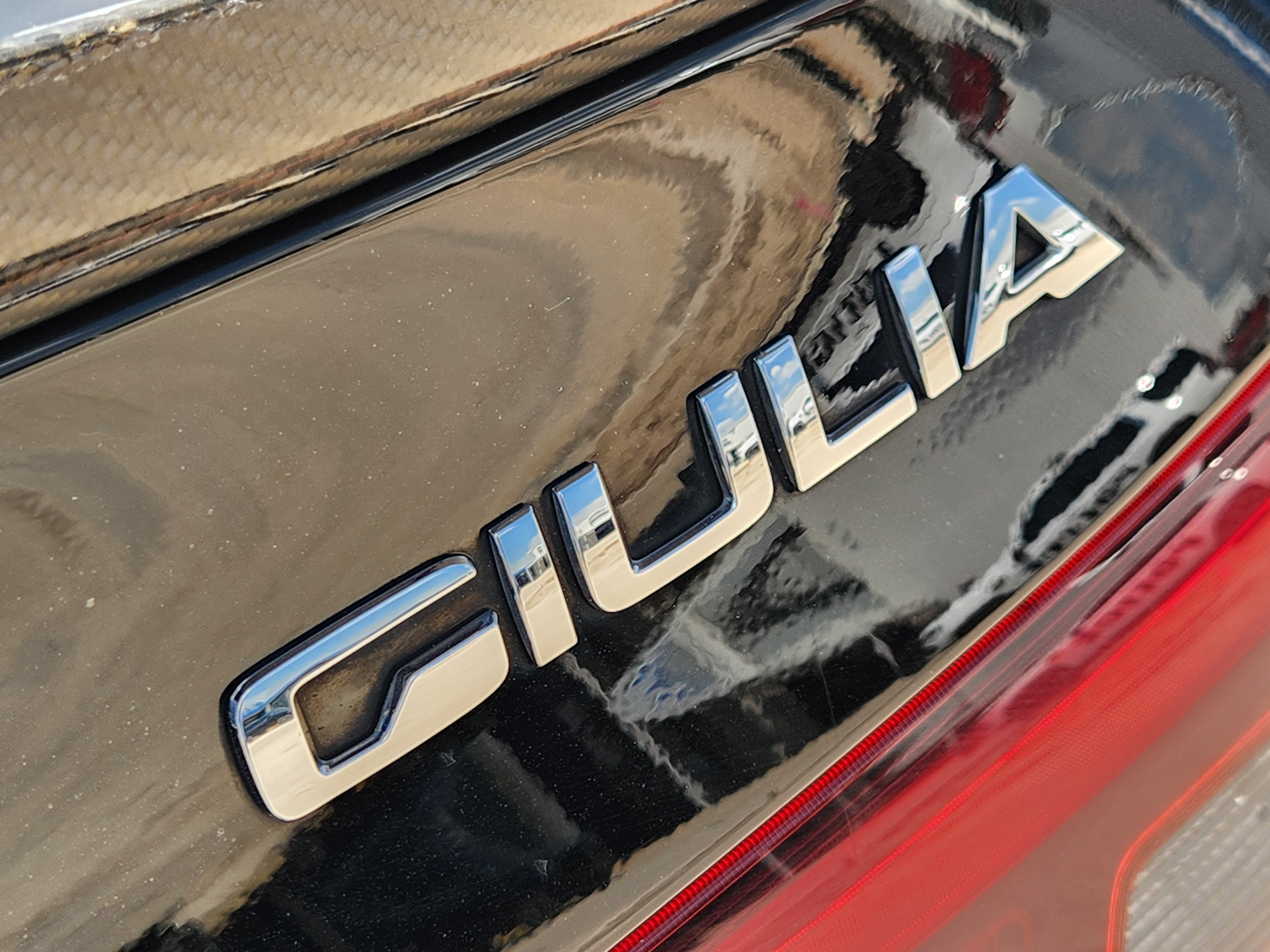2020 Alfa Romeo Giulia Ti 13