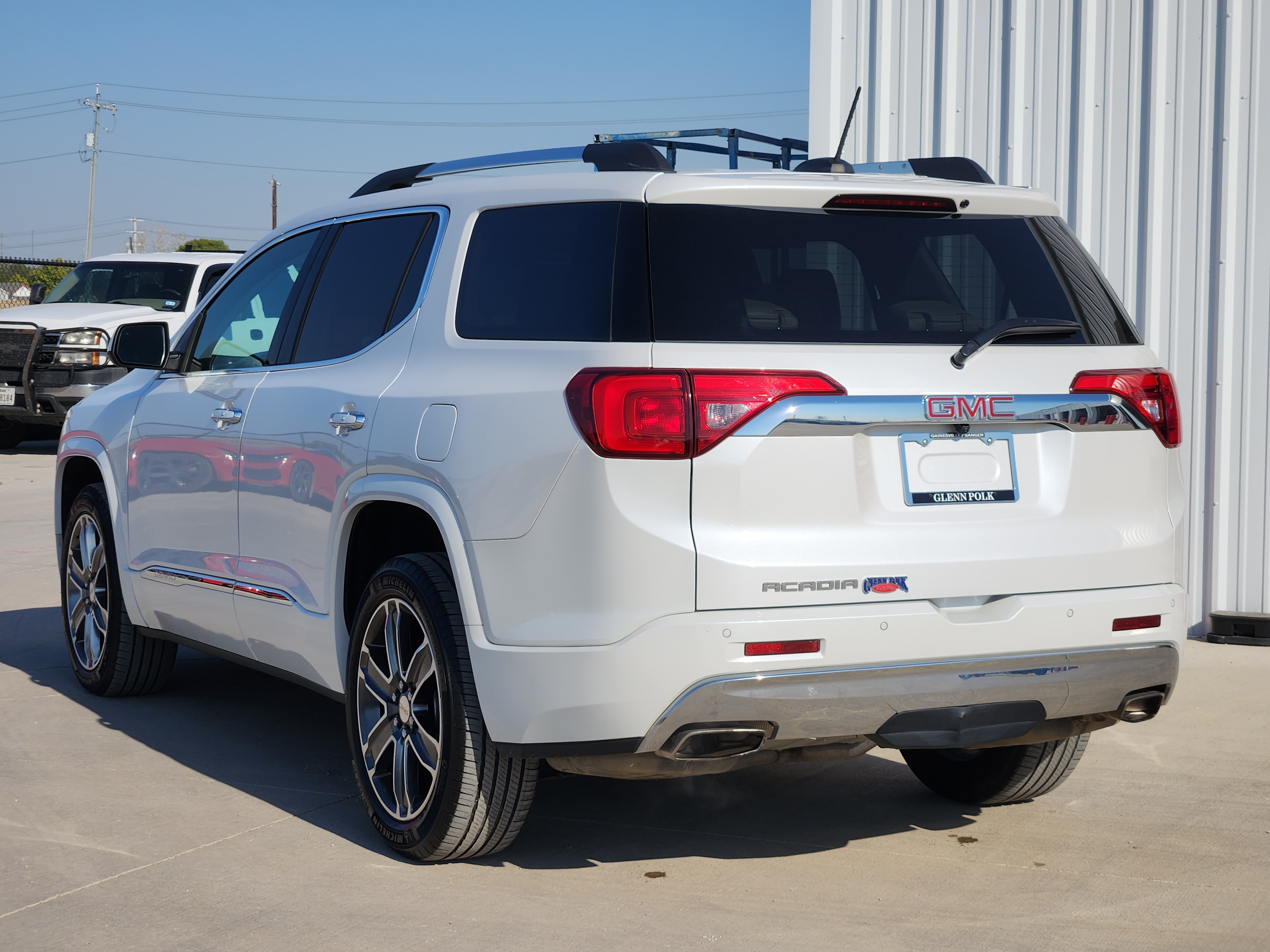 2017 GMC Acadia Denali 6