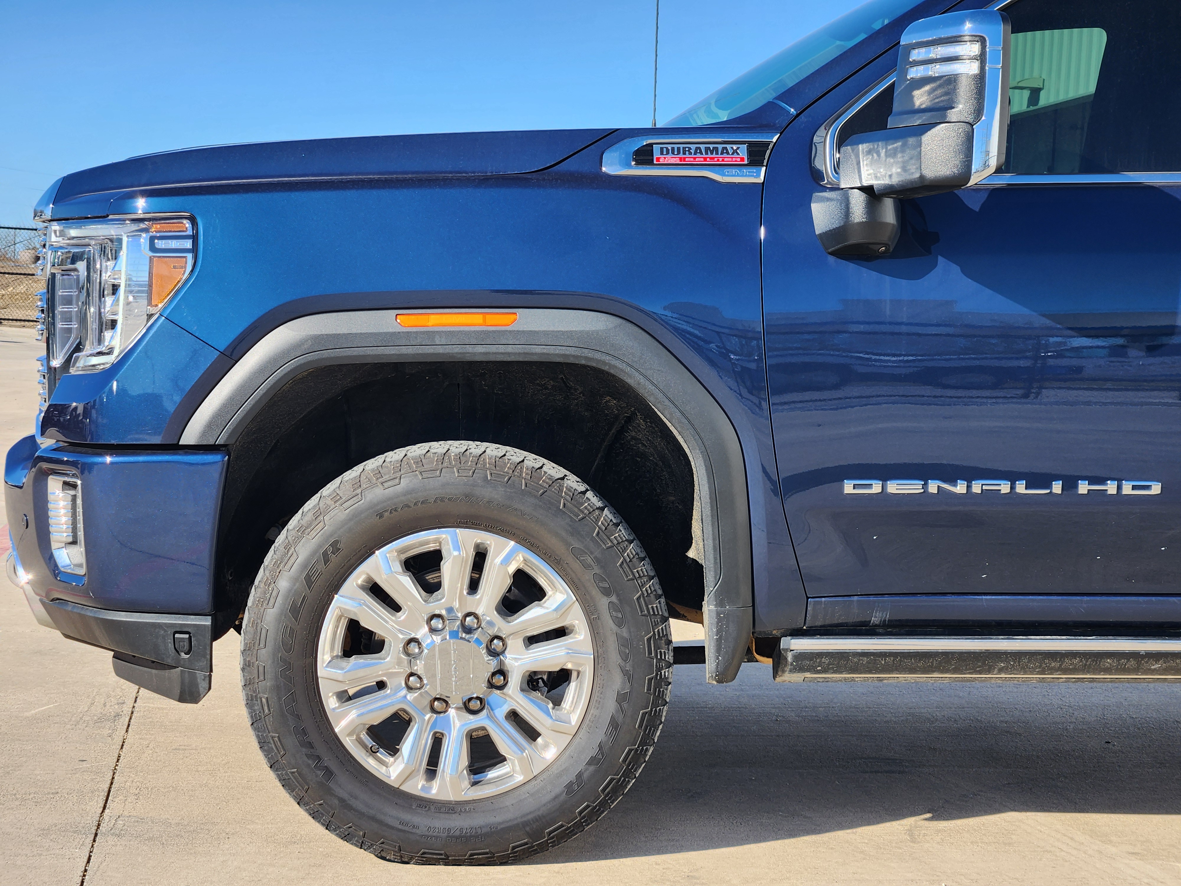 2022 GMC Sierra 2500HD Denali 9