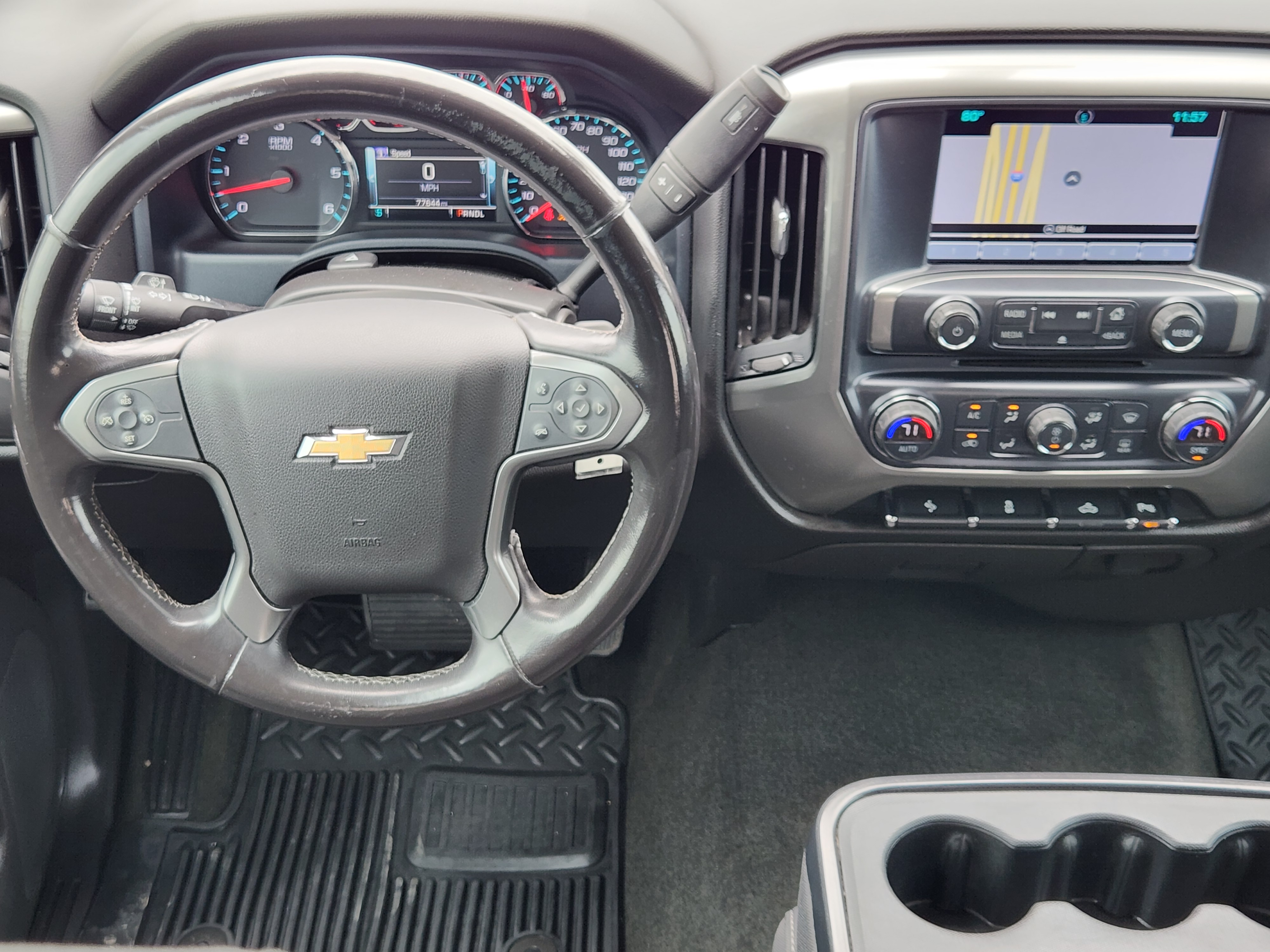 2018 Chevrolet Silverado 1500 LT 25