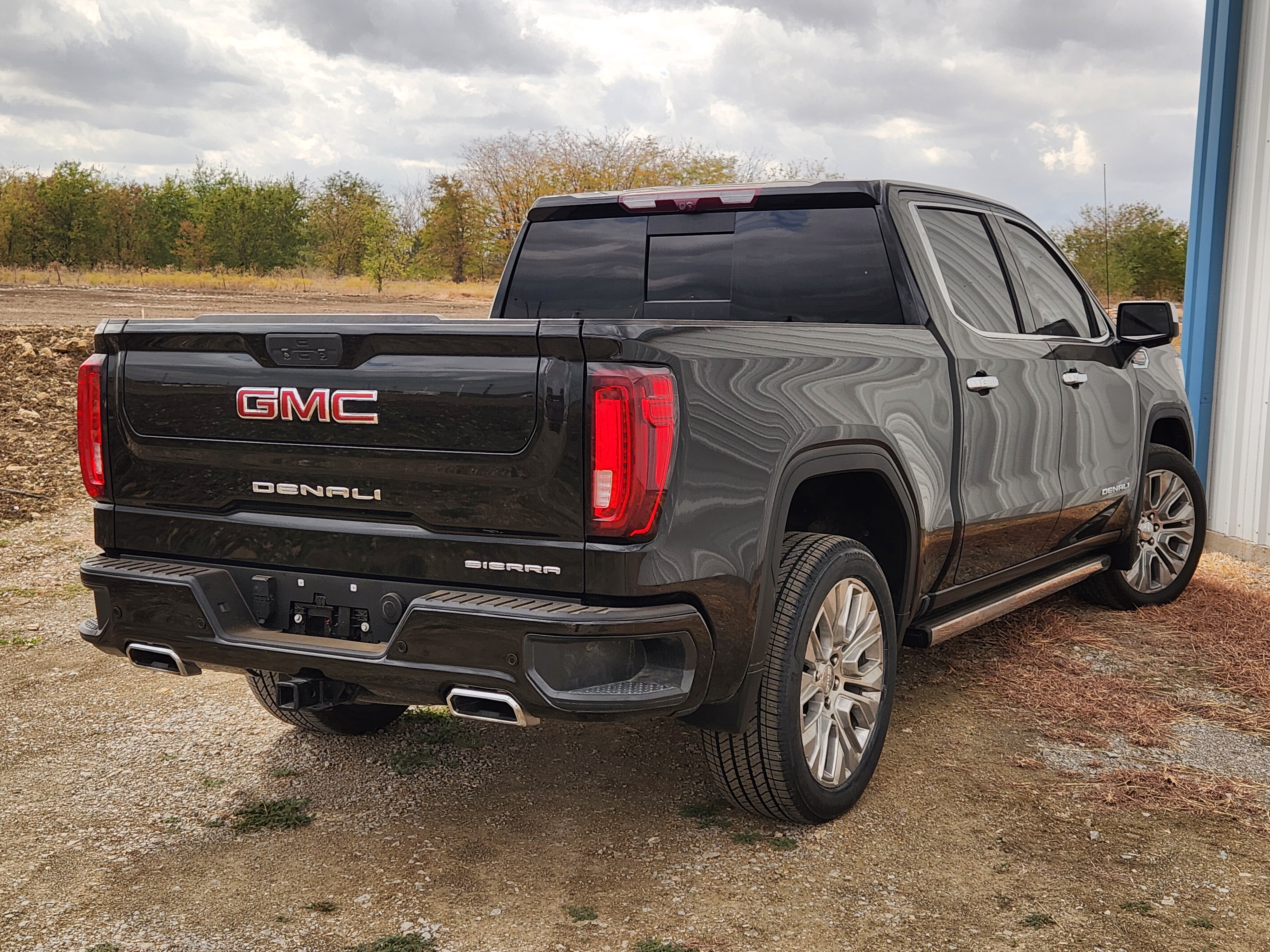 2021 GMC Sierra 1500 Denali 2