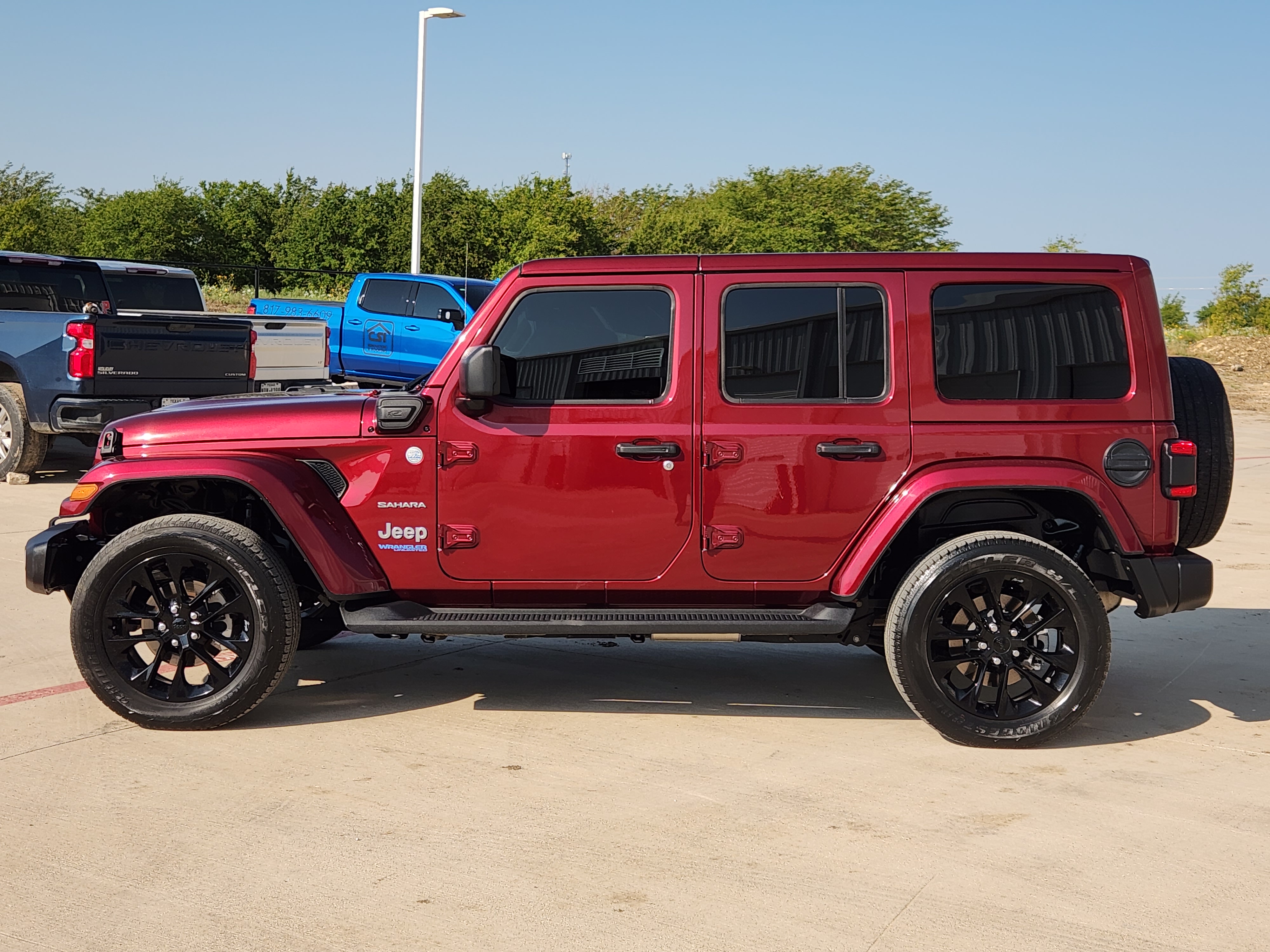 2021 Jeep Wrangler Unlimited Sahara 4xe 5