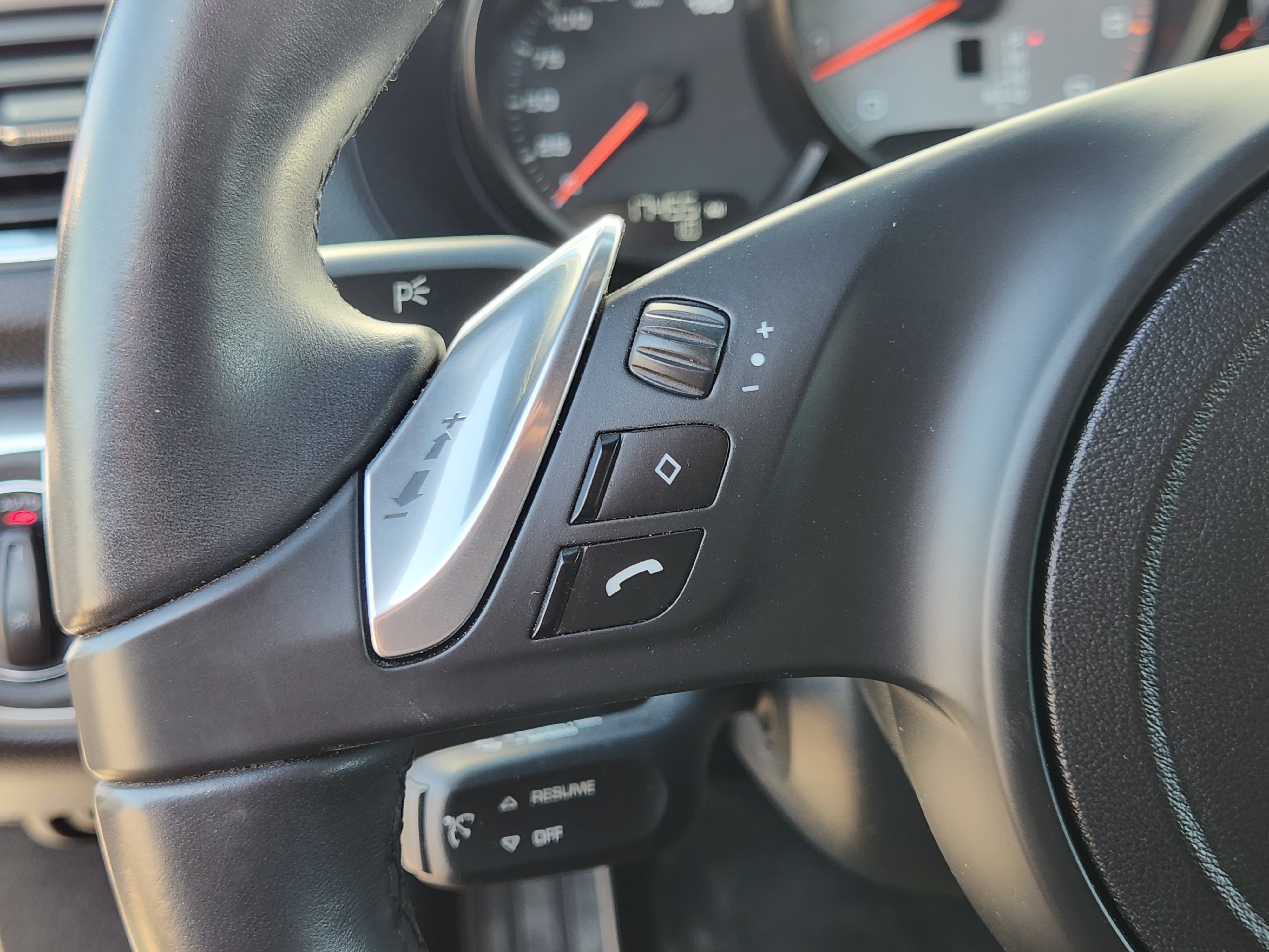 2013 Porsche Boxster S 28