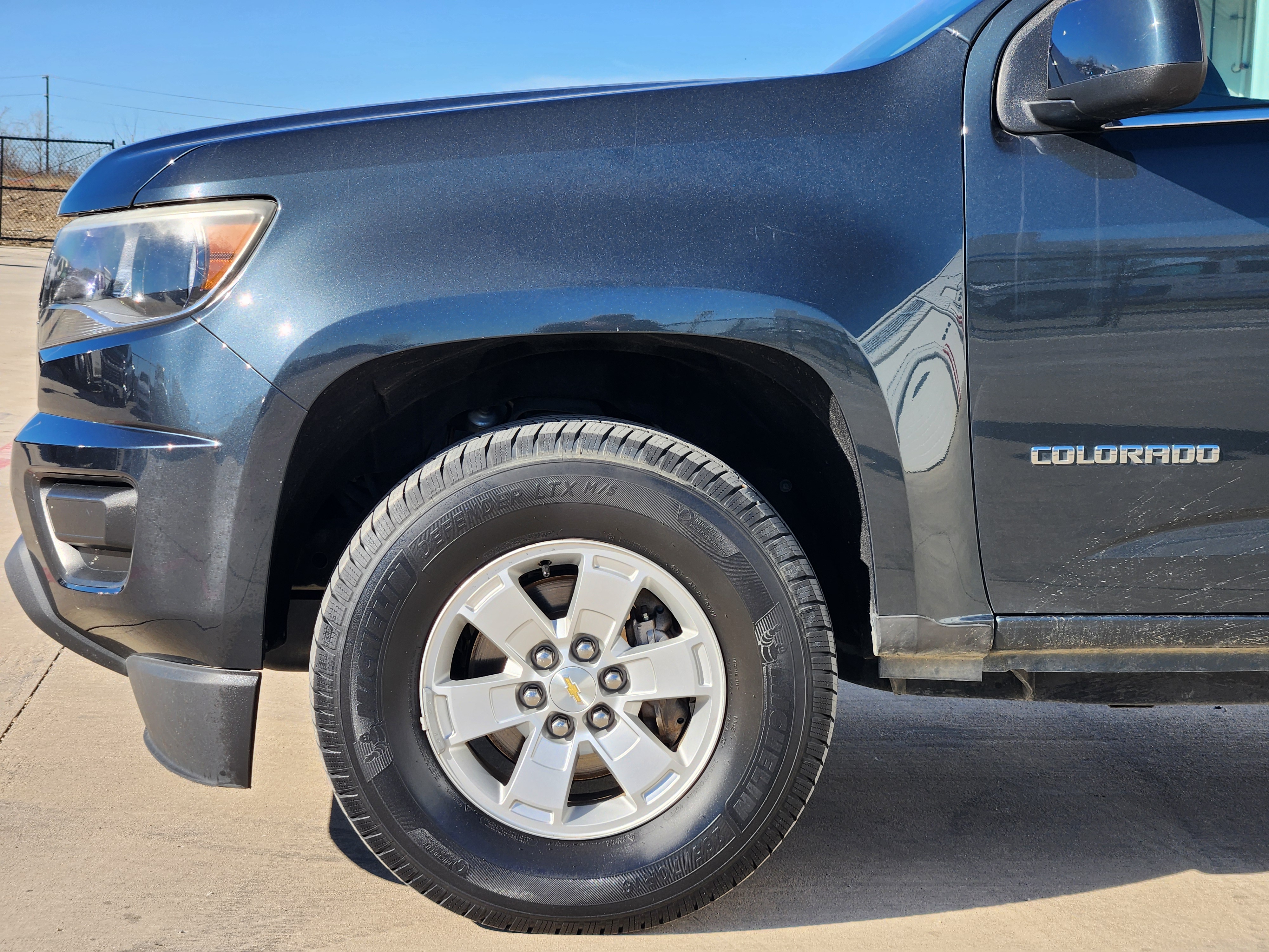 2017 Chevrolet Colorado Work Truck 9