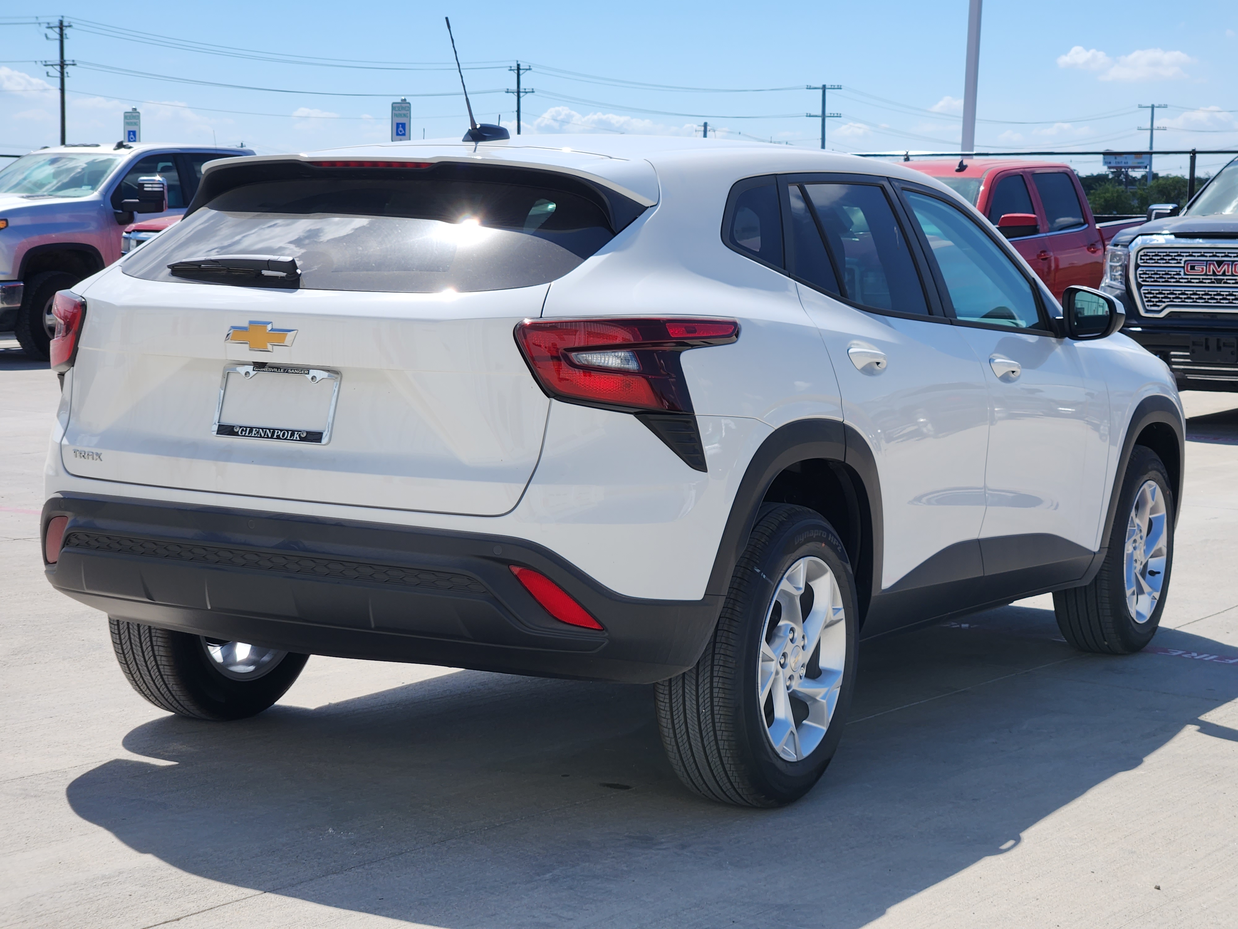 2025 Chevrolet Trax LS 5