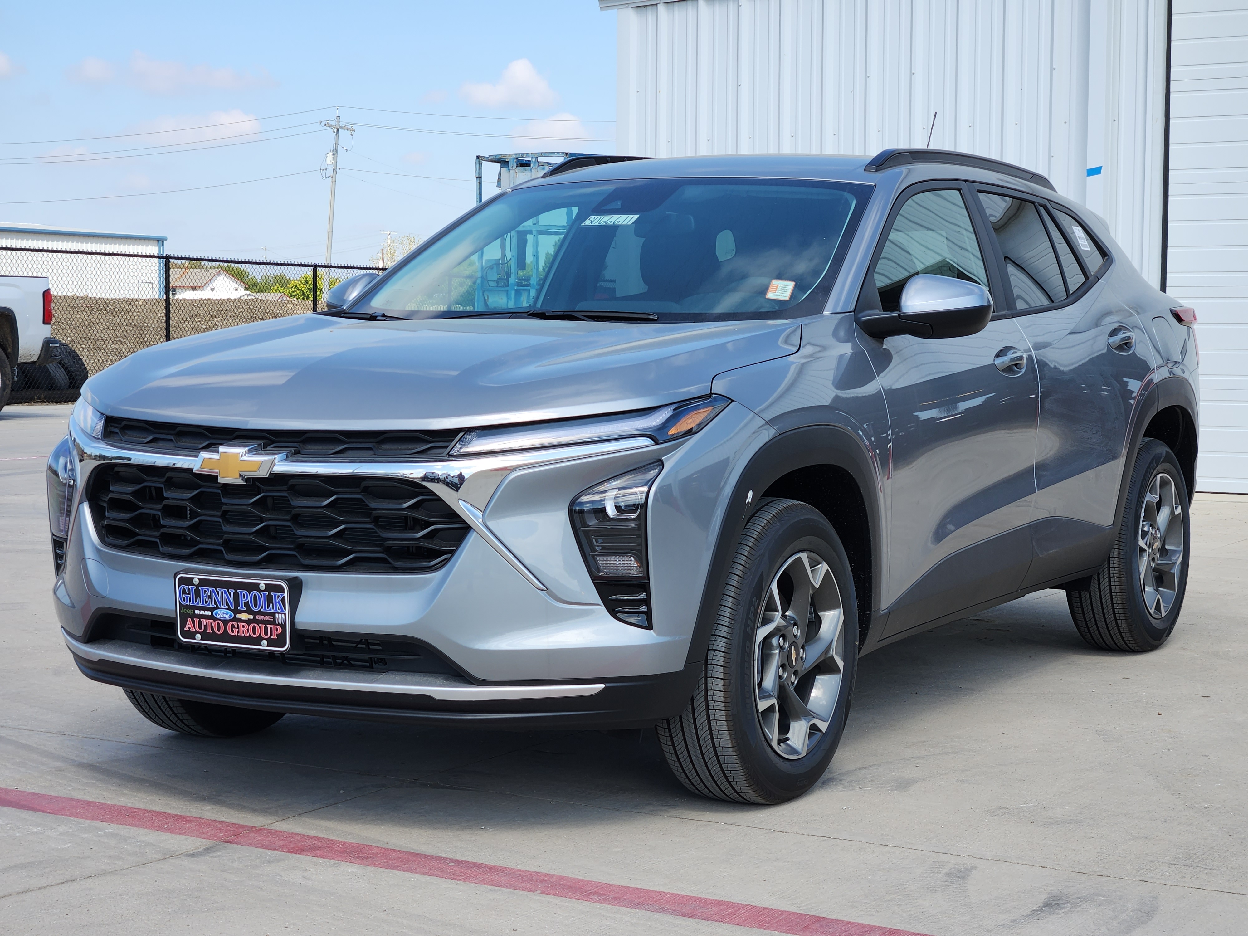 2025 Chevrolet Trax LT 2