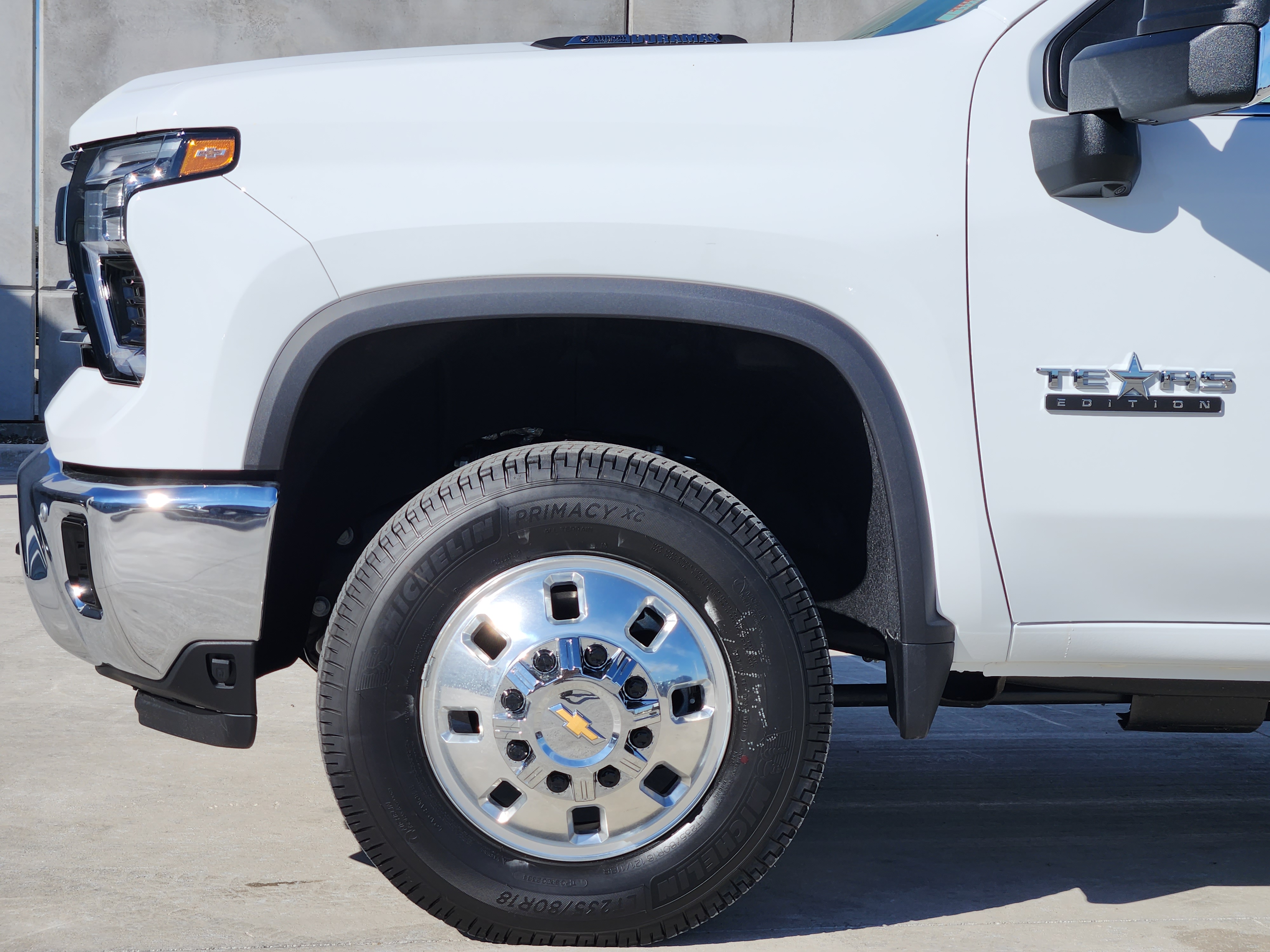 2025 Chevrolet Silverado 3500HD LTZ 6