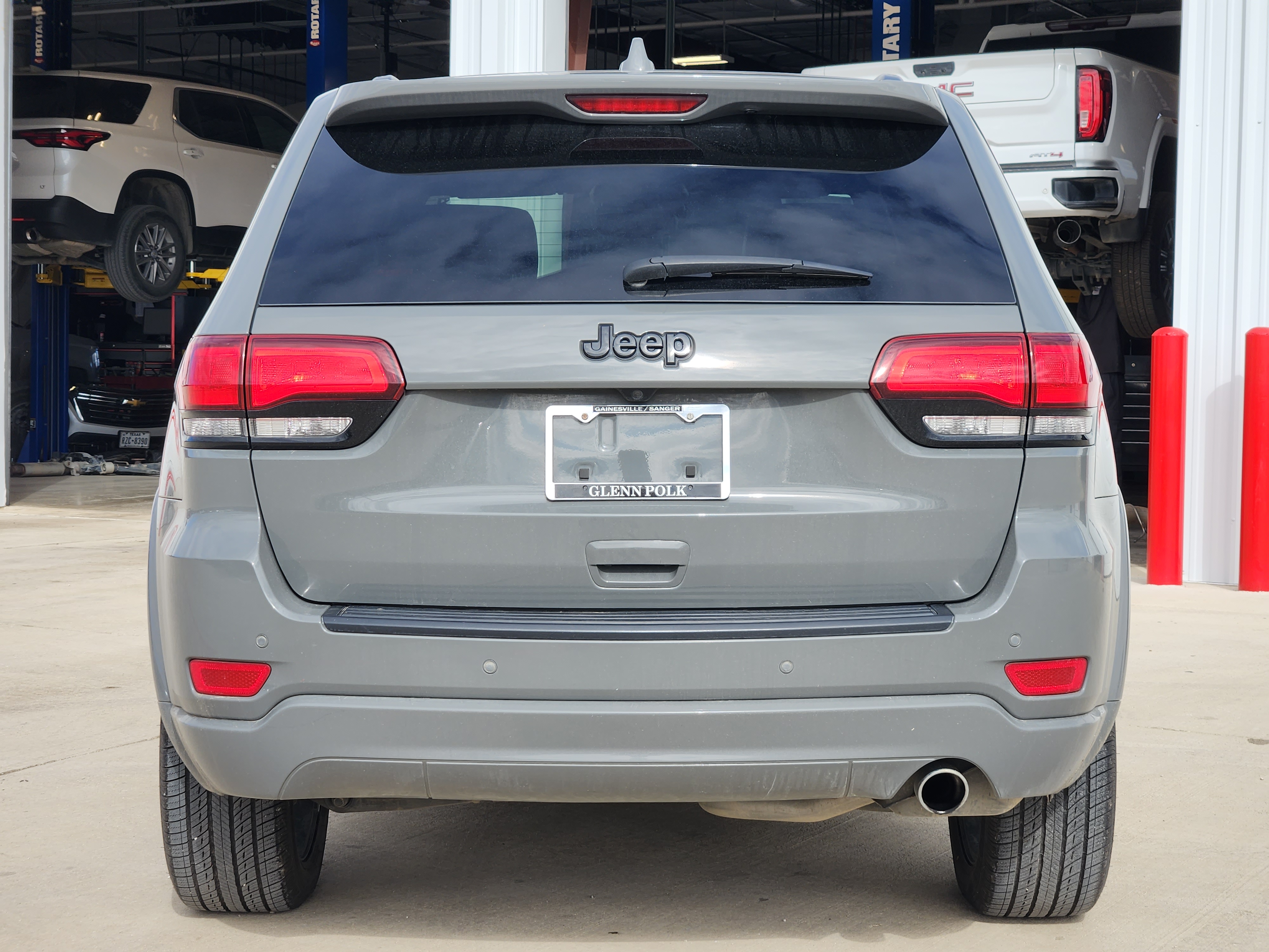 2020 Jeep Grand Cherokee Altitude 7