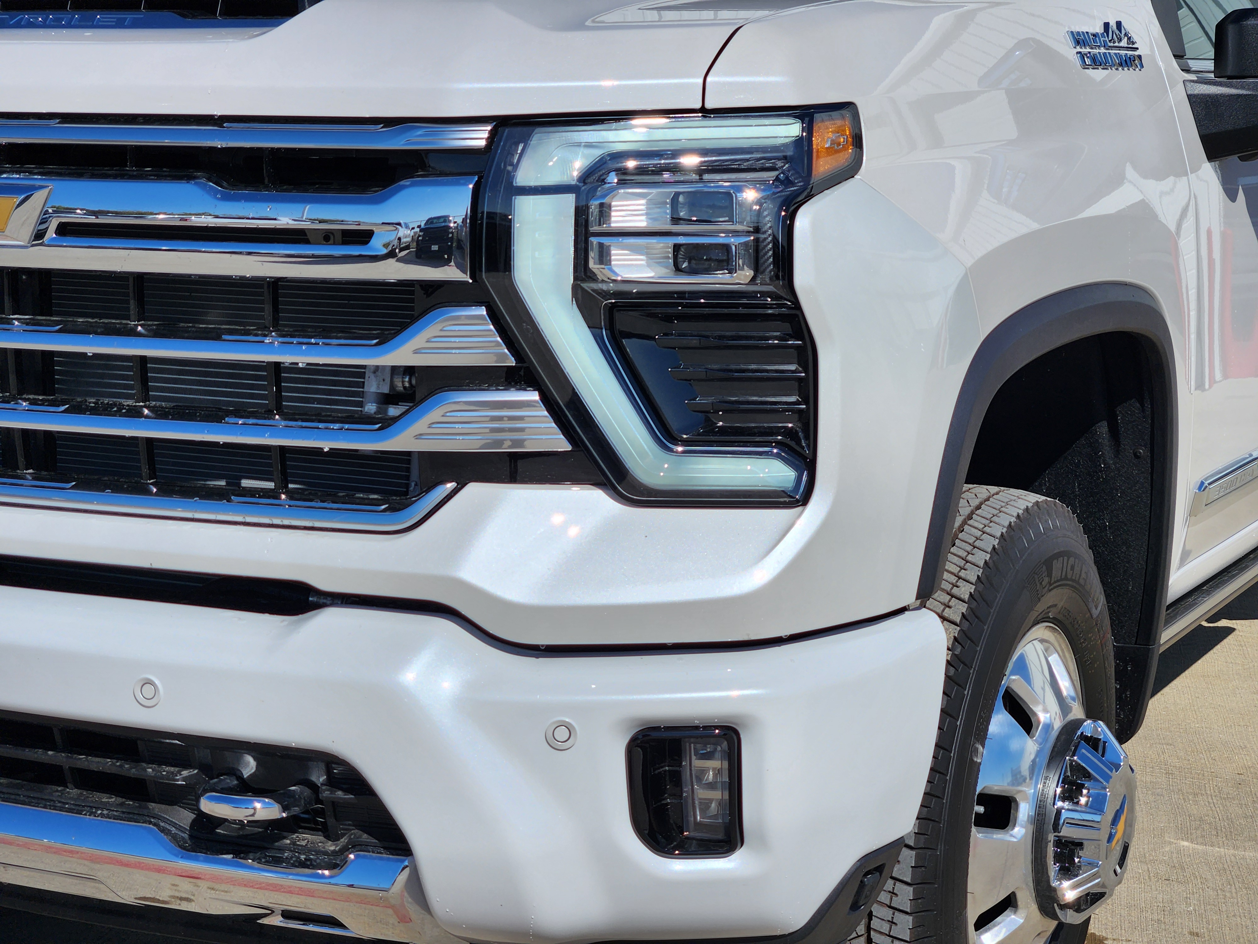 2025 Chevrolet Silverado 3500HD High Country 7