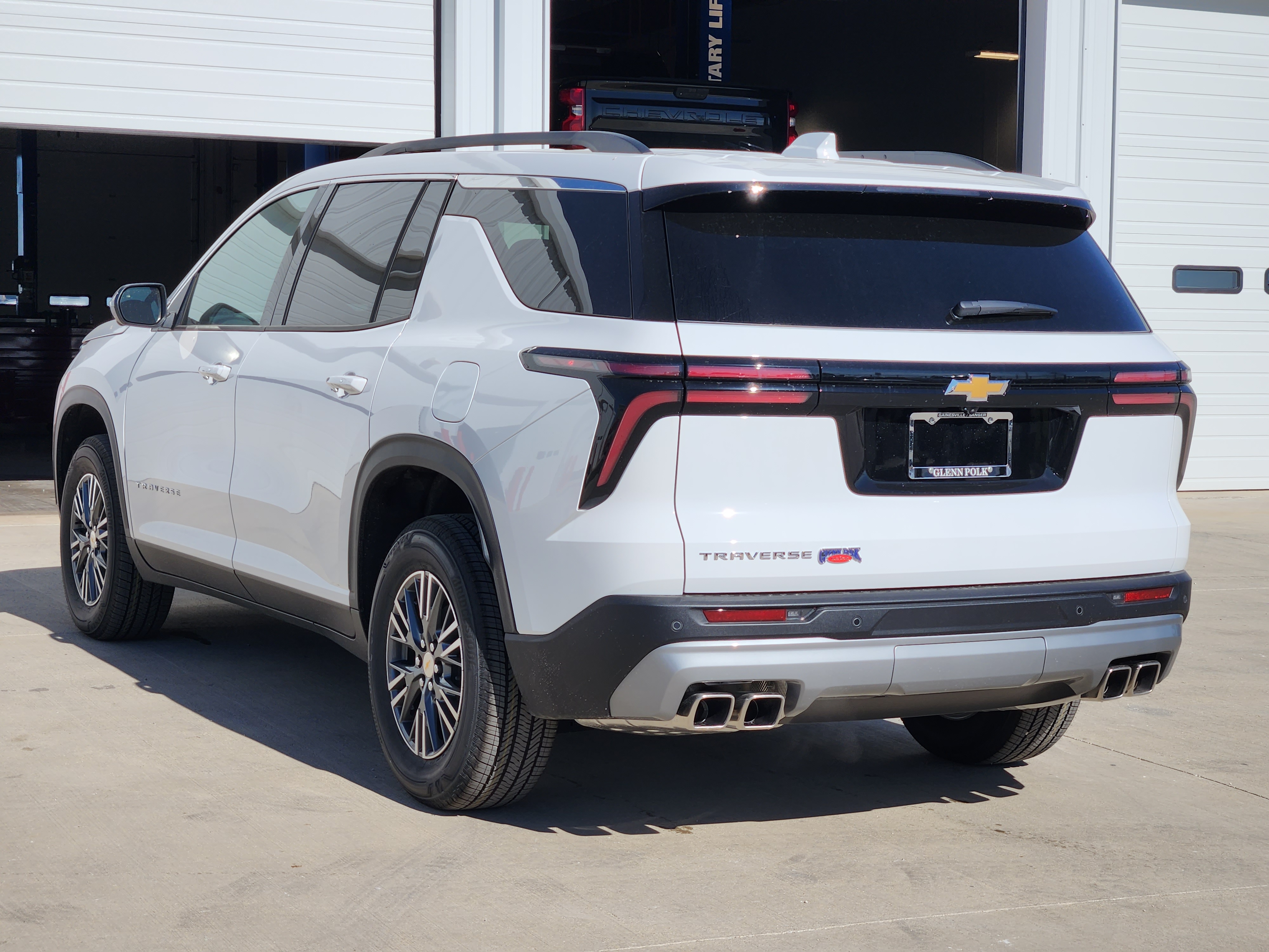 2025 Chevrolet Traverse LT 4