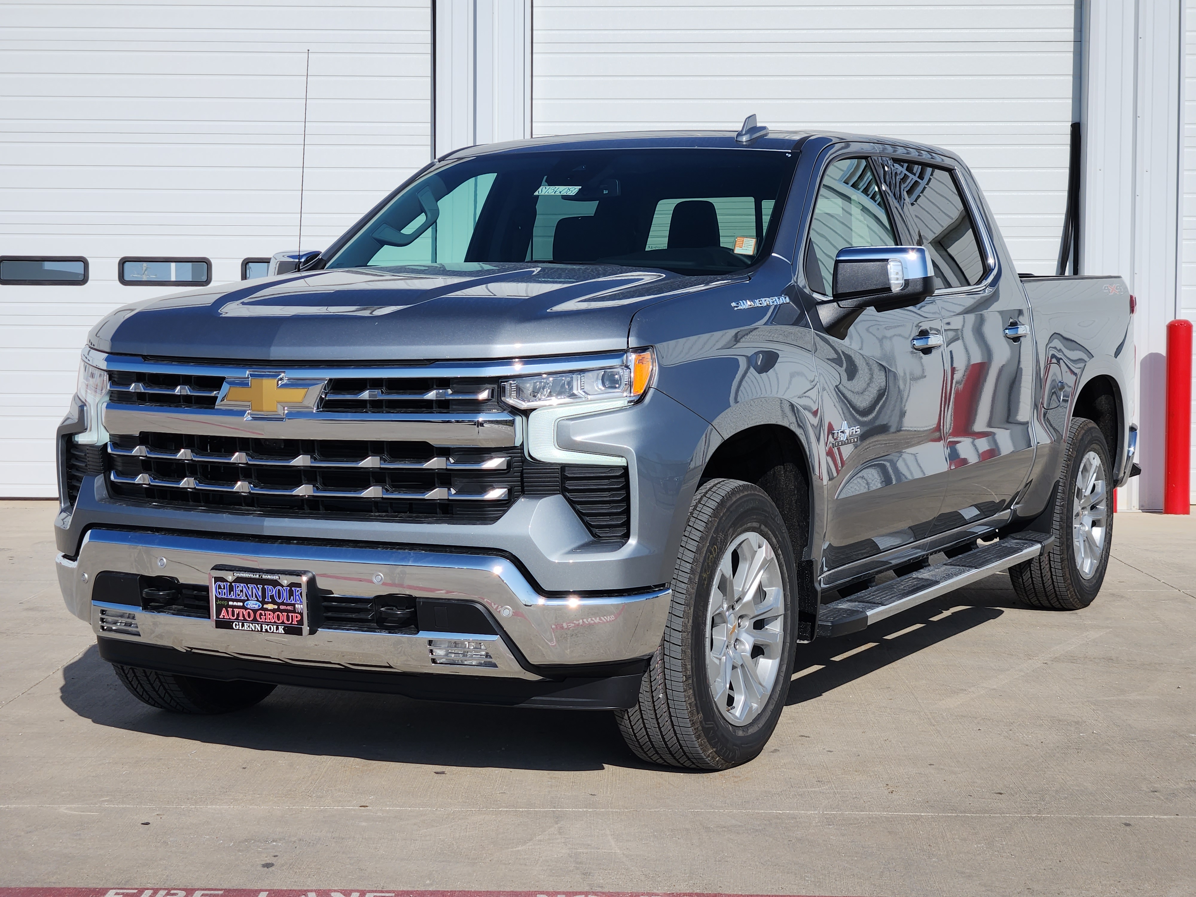 2025 Chevrolet Silverado 1500 LTZ 2