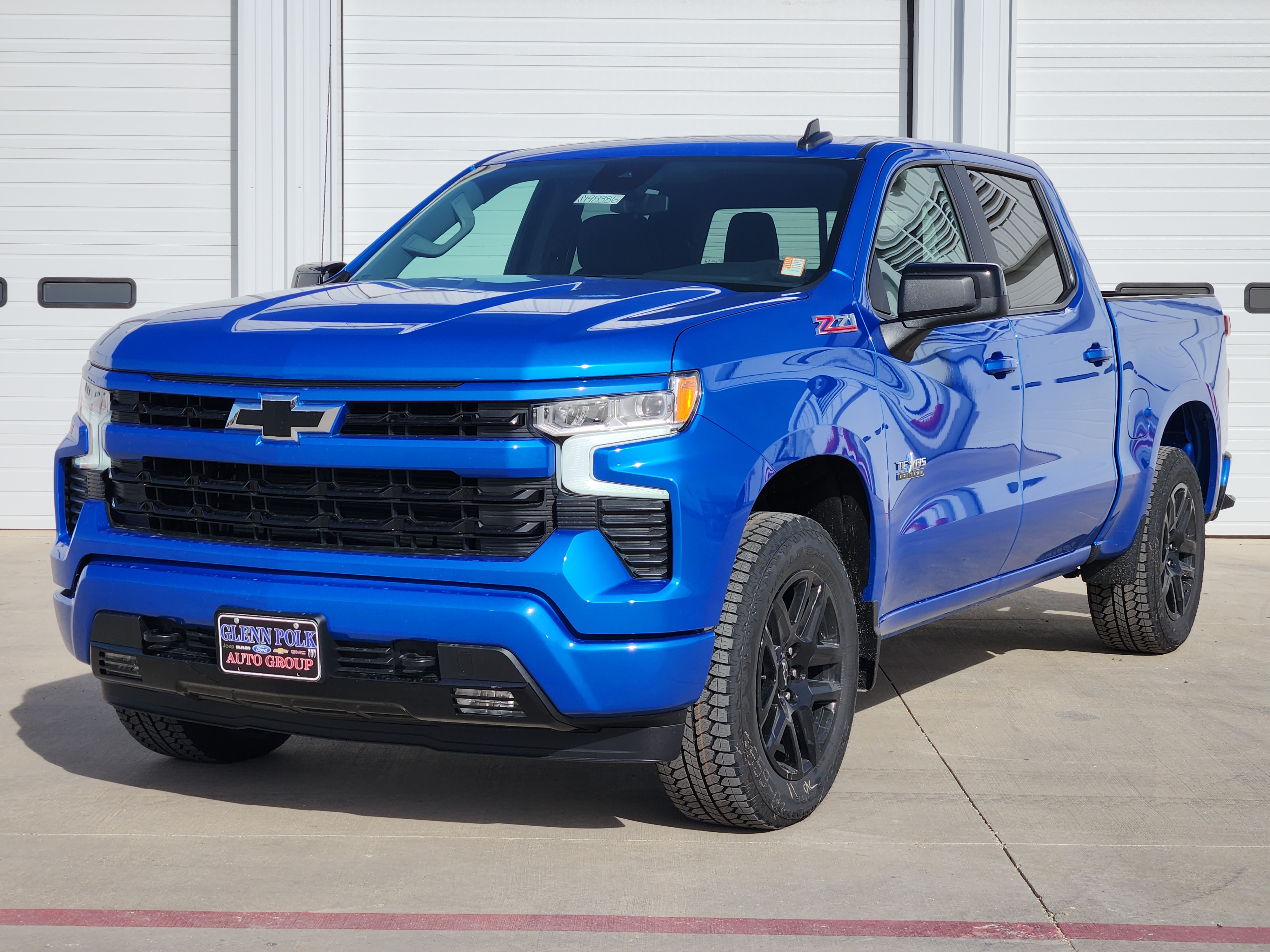 2025 Chevrolet Silverado 1500 RST 2