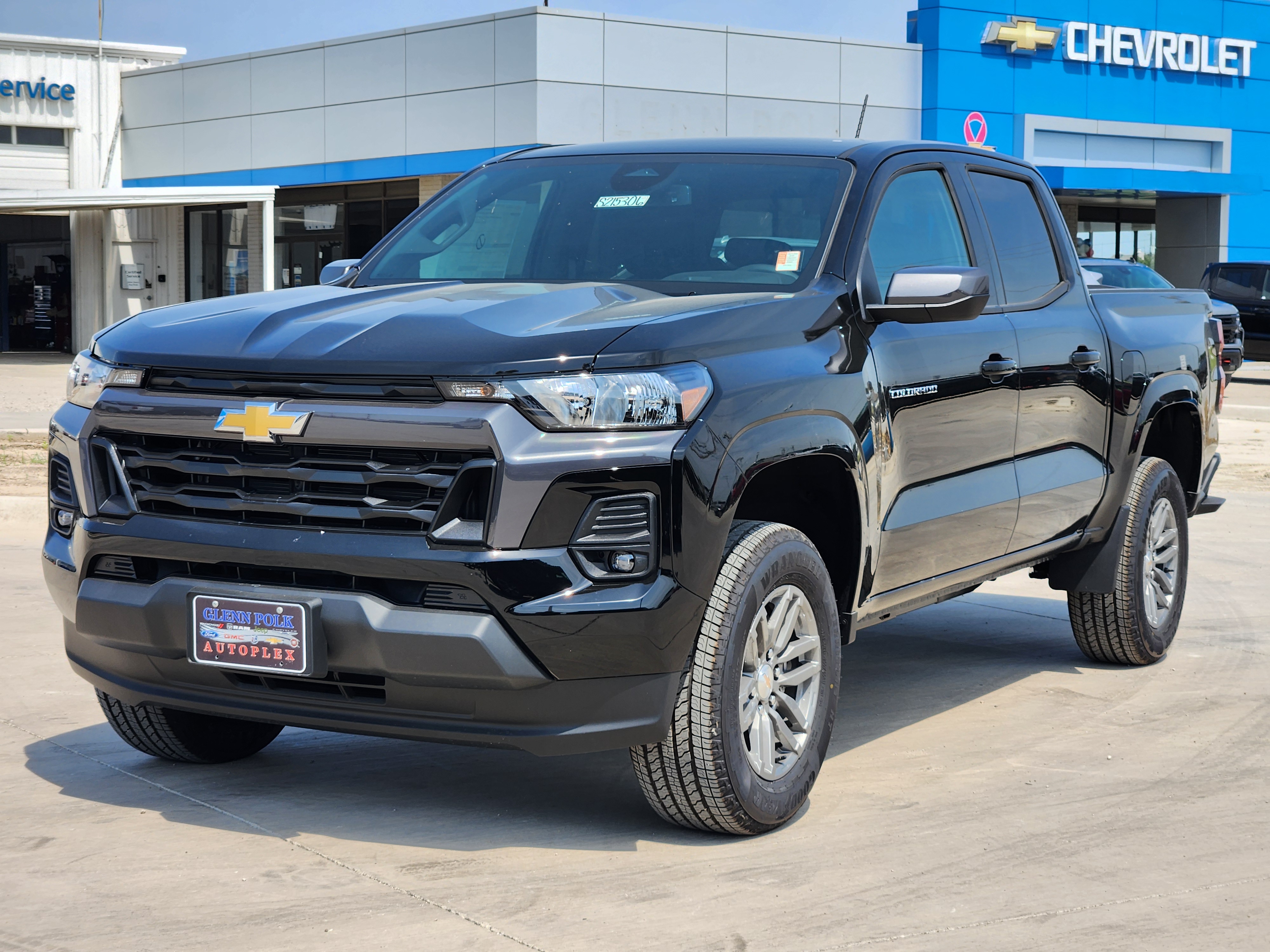 2024 Chevrolet Colorado LT 2