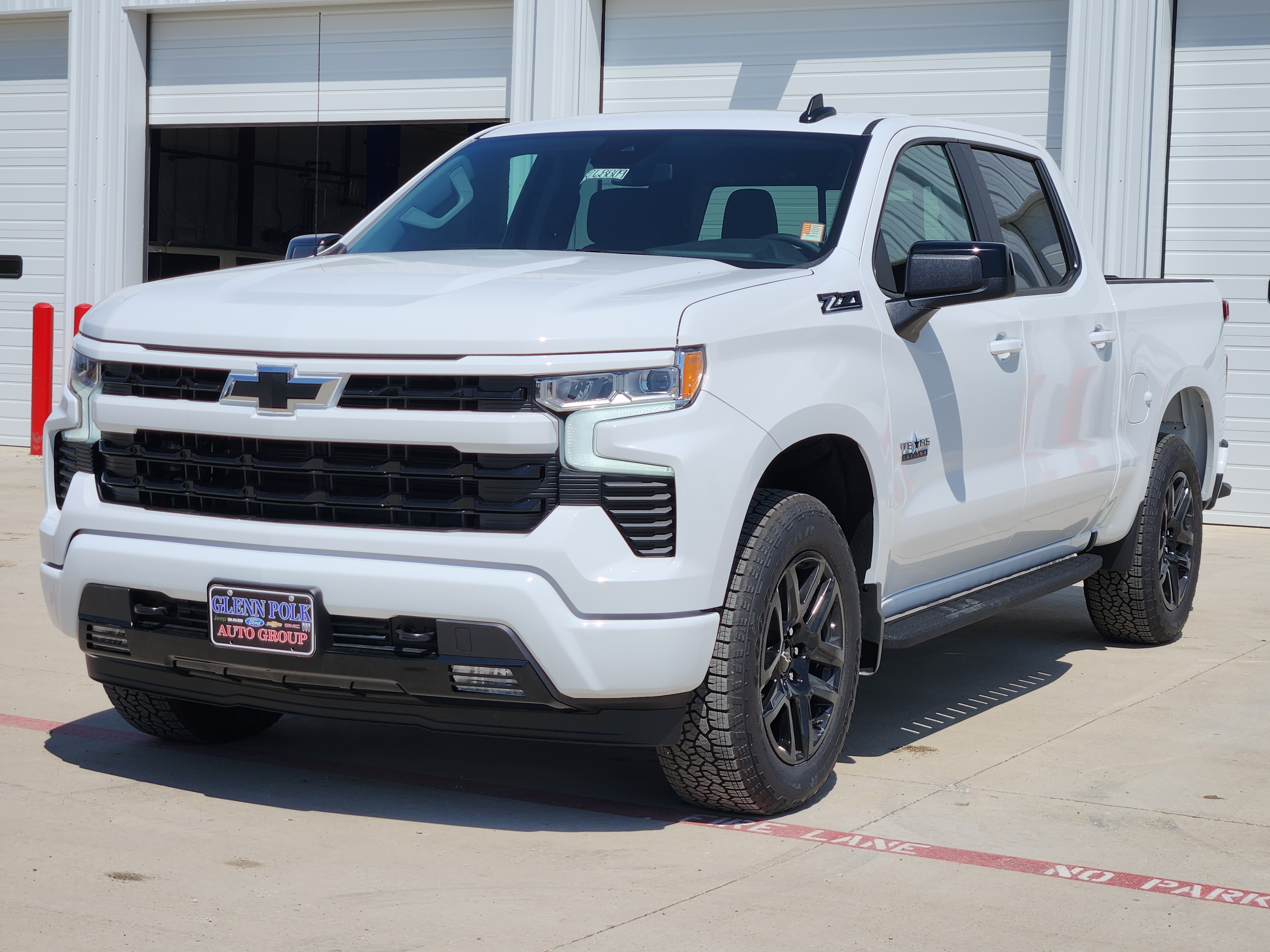 2024 Chevrolet Silverado 1500 RST 2