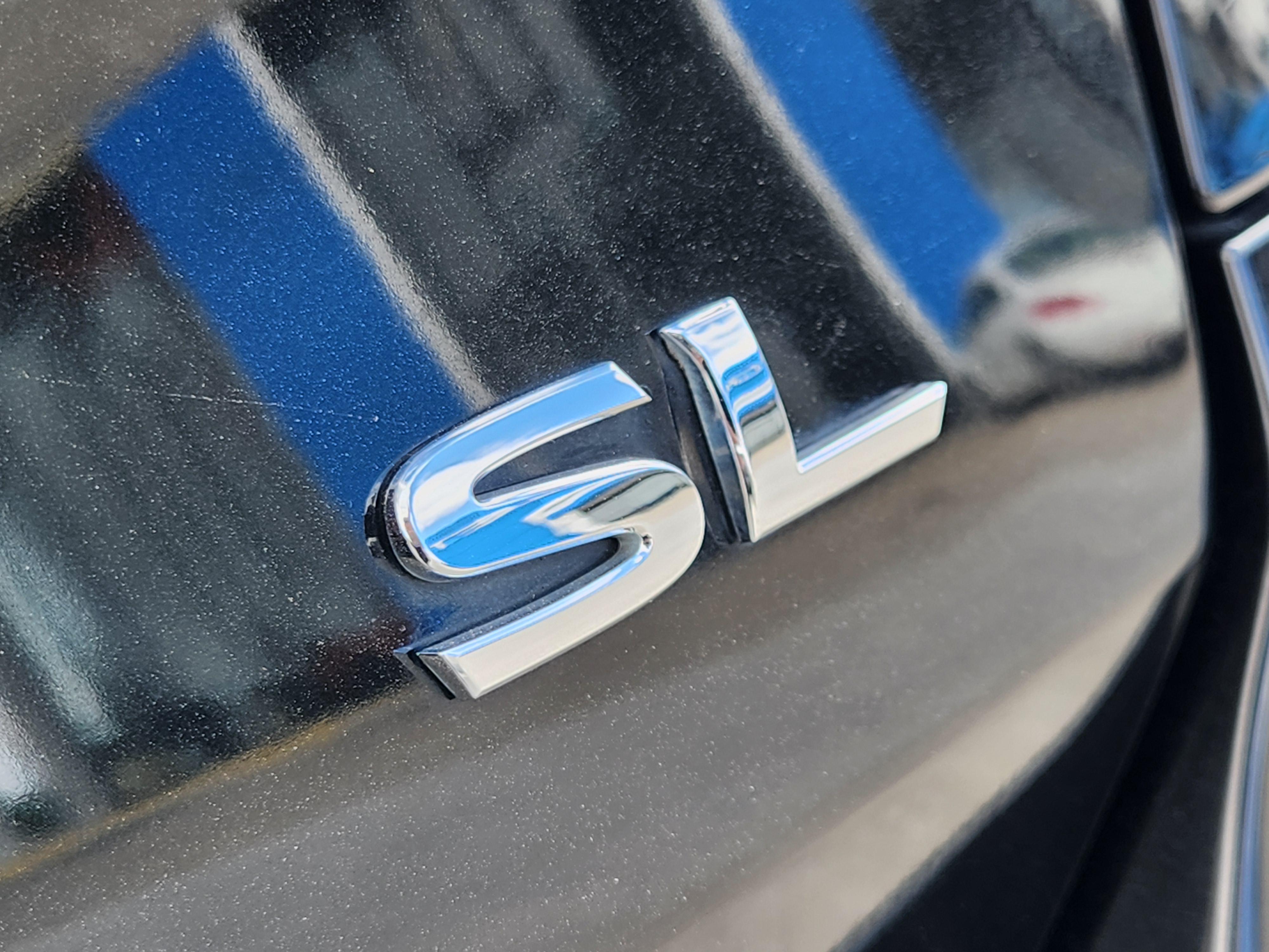 2018 Nissan Rogue SV 13