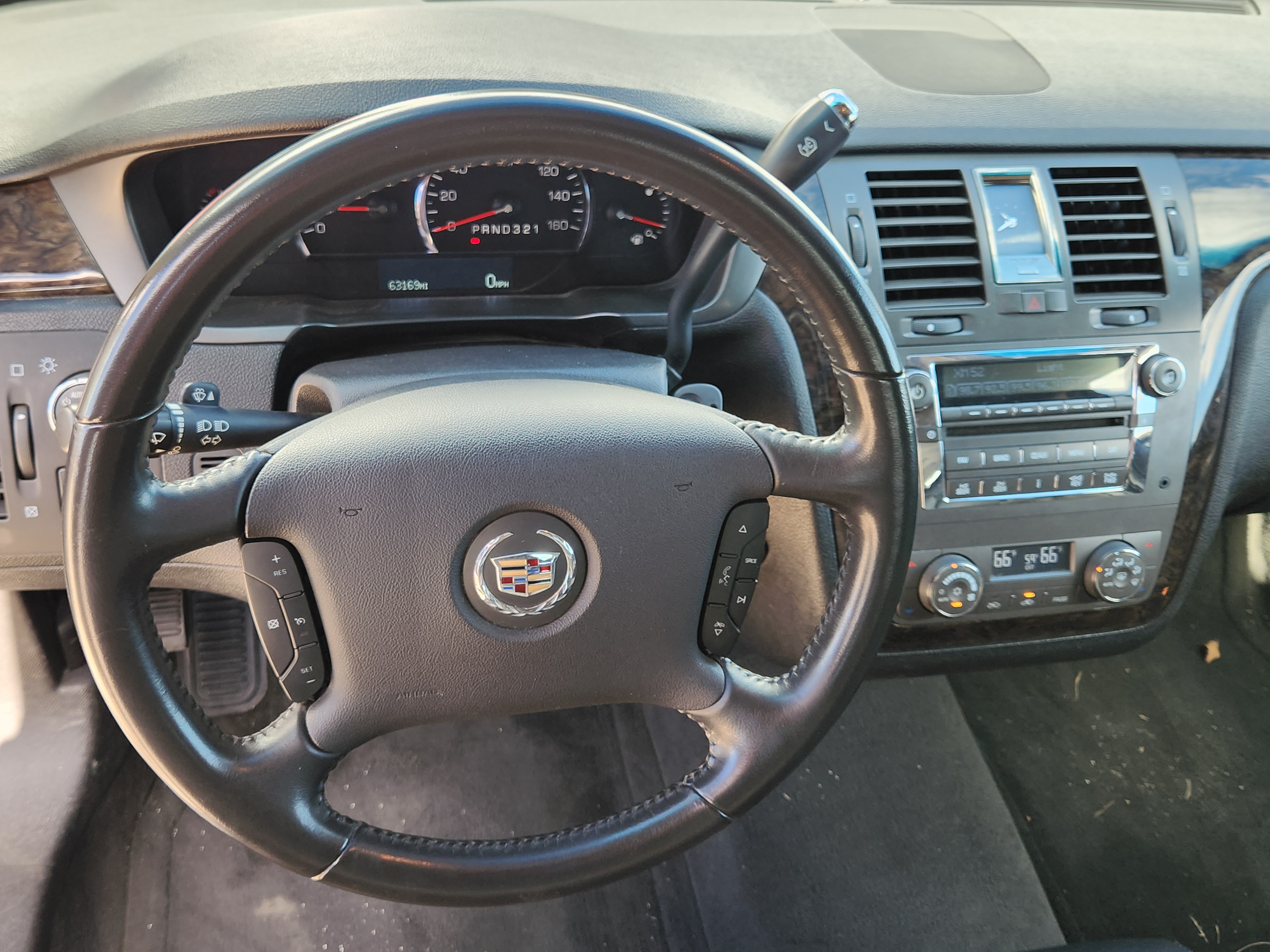 2011 Cadillac DTS Coachbuilder 27