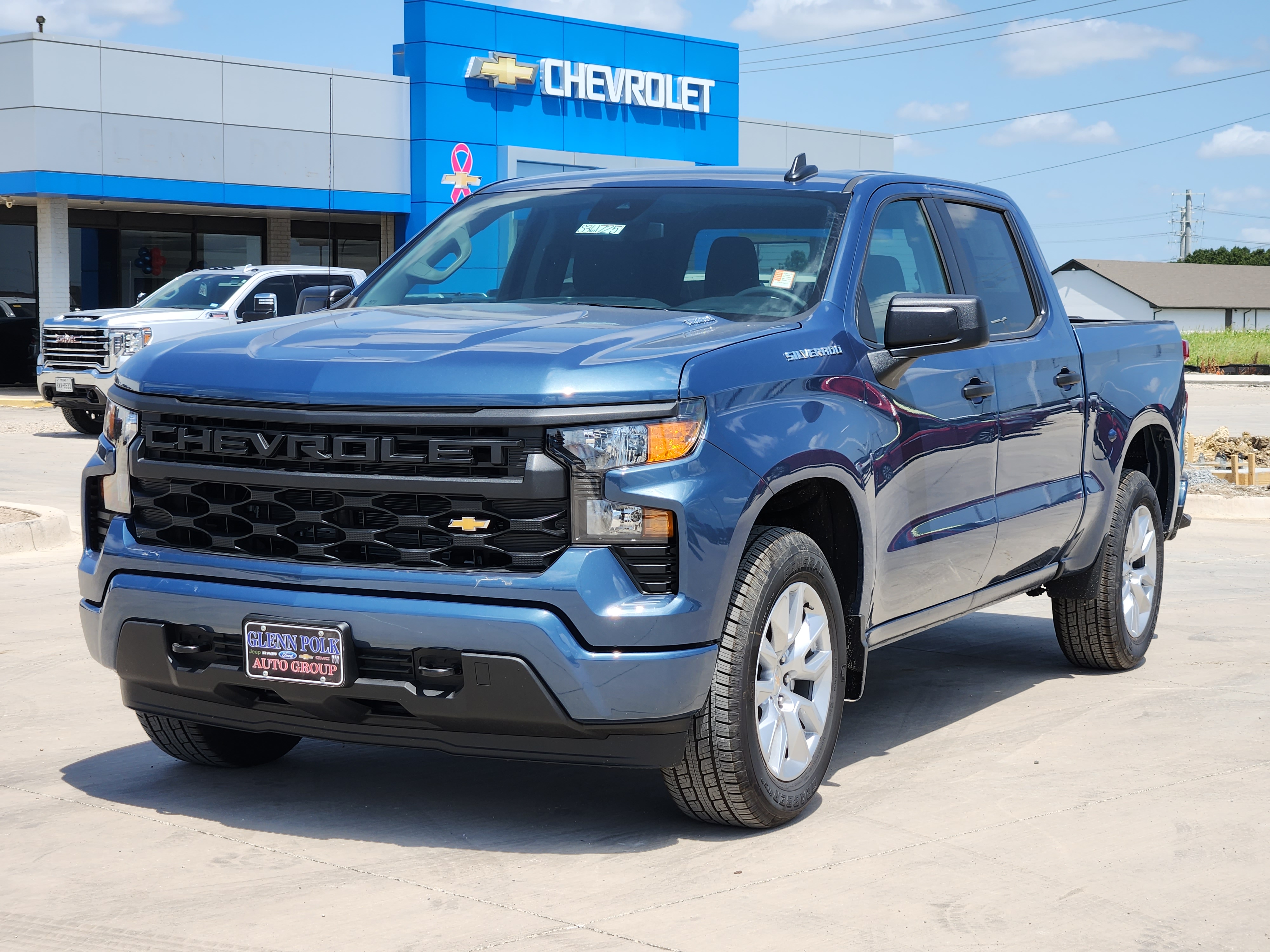 2024 Chevrolet Silverado 1500 Custom 2