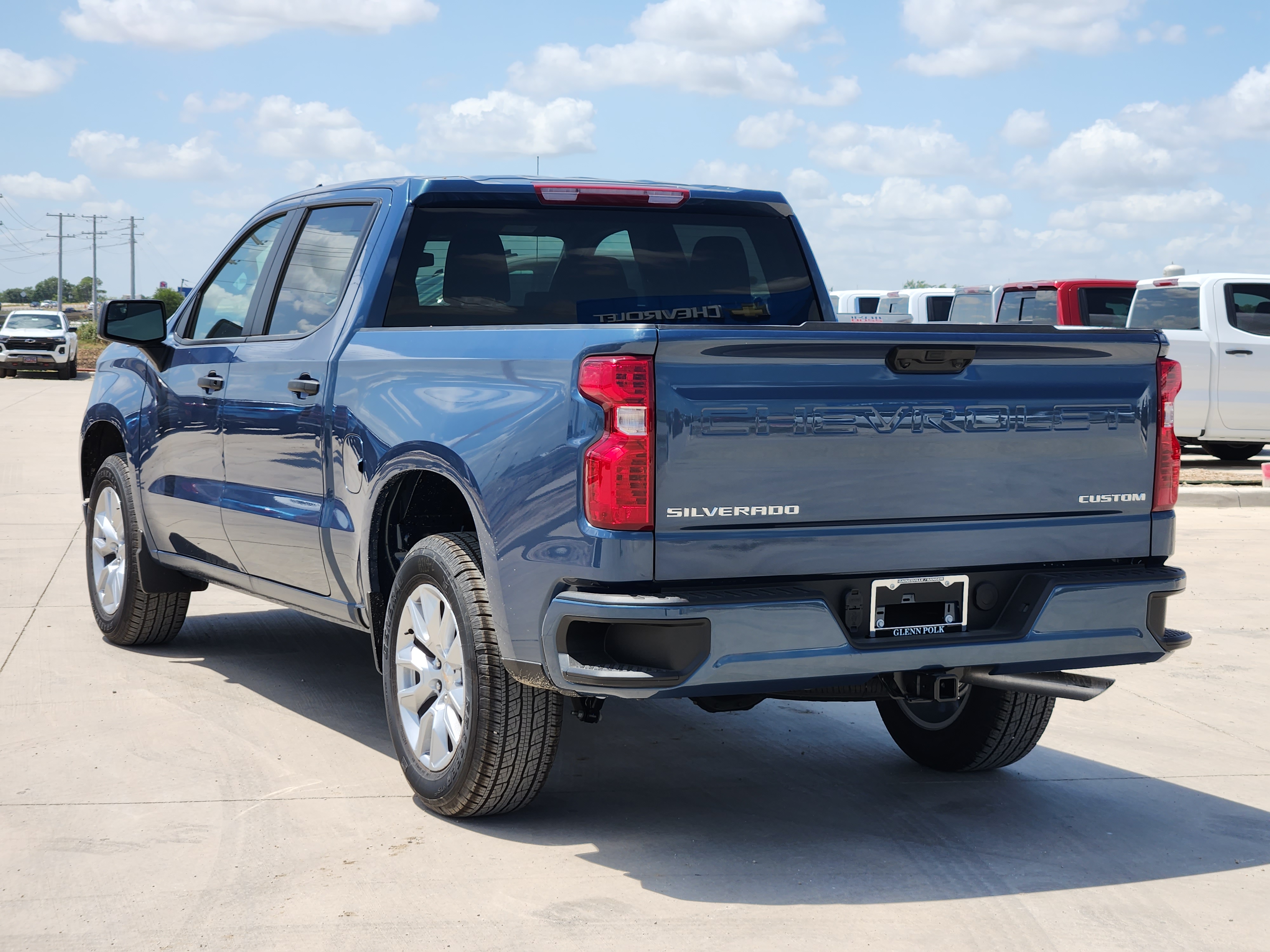 2024 Chevrolet Silverado 1500 Custom 4