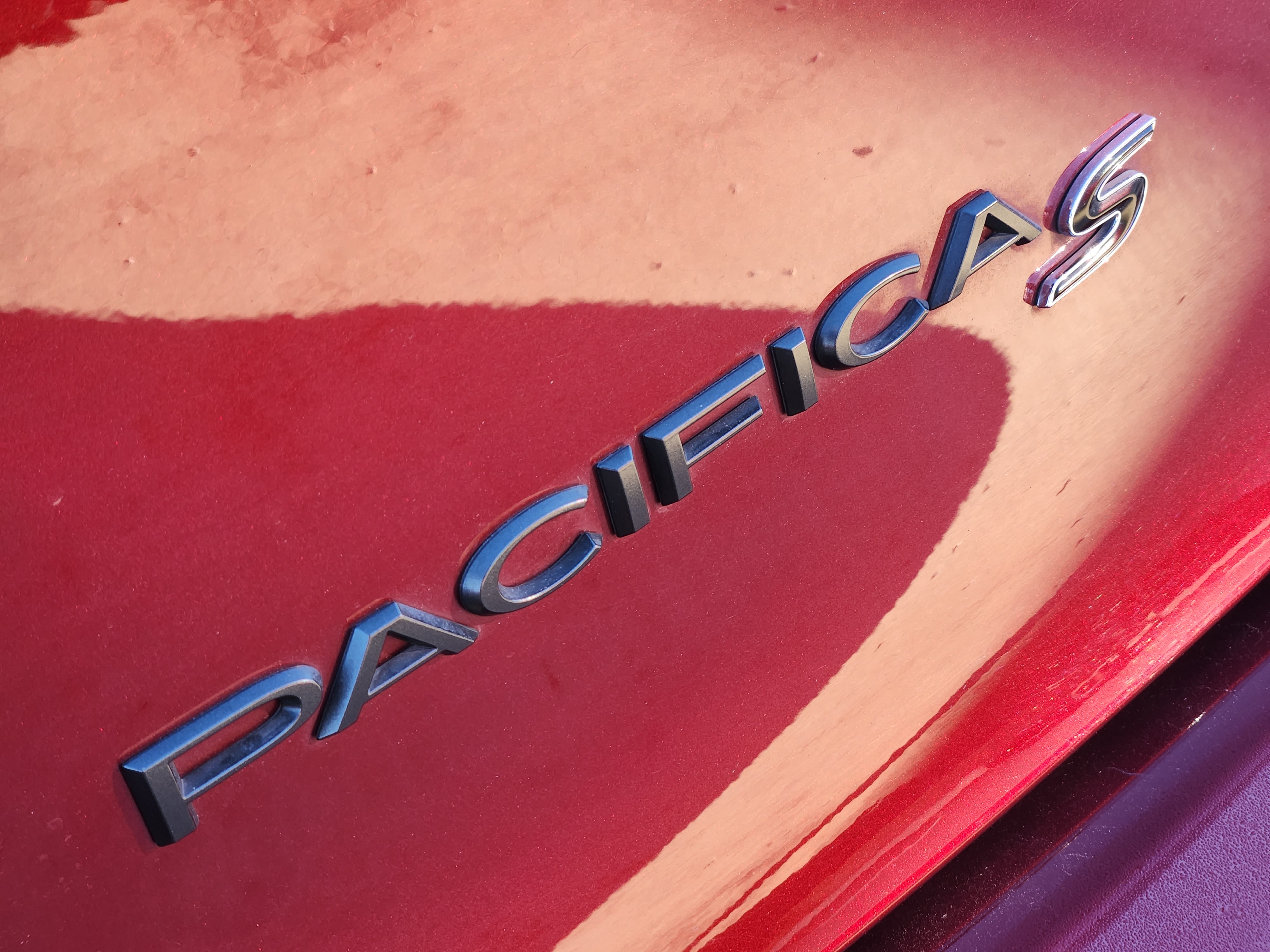 2021 Chrysler Pacifica Hybrid Touring L 4