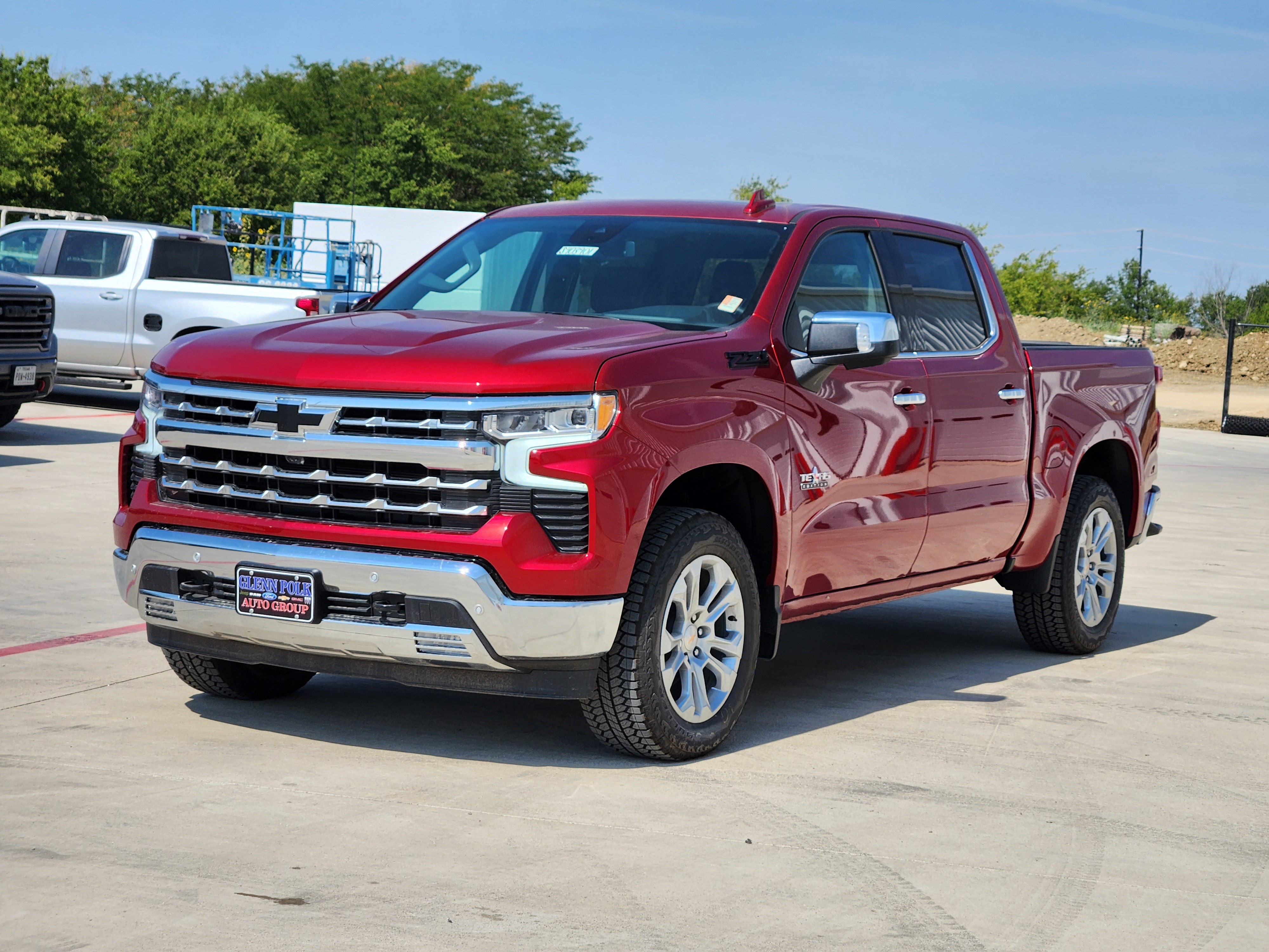 2024 Chevrolet Silverado 1500 LTZ 2