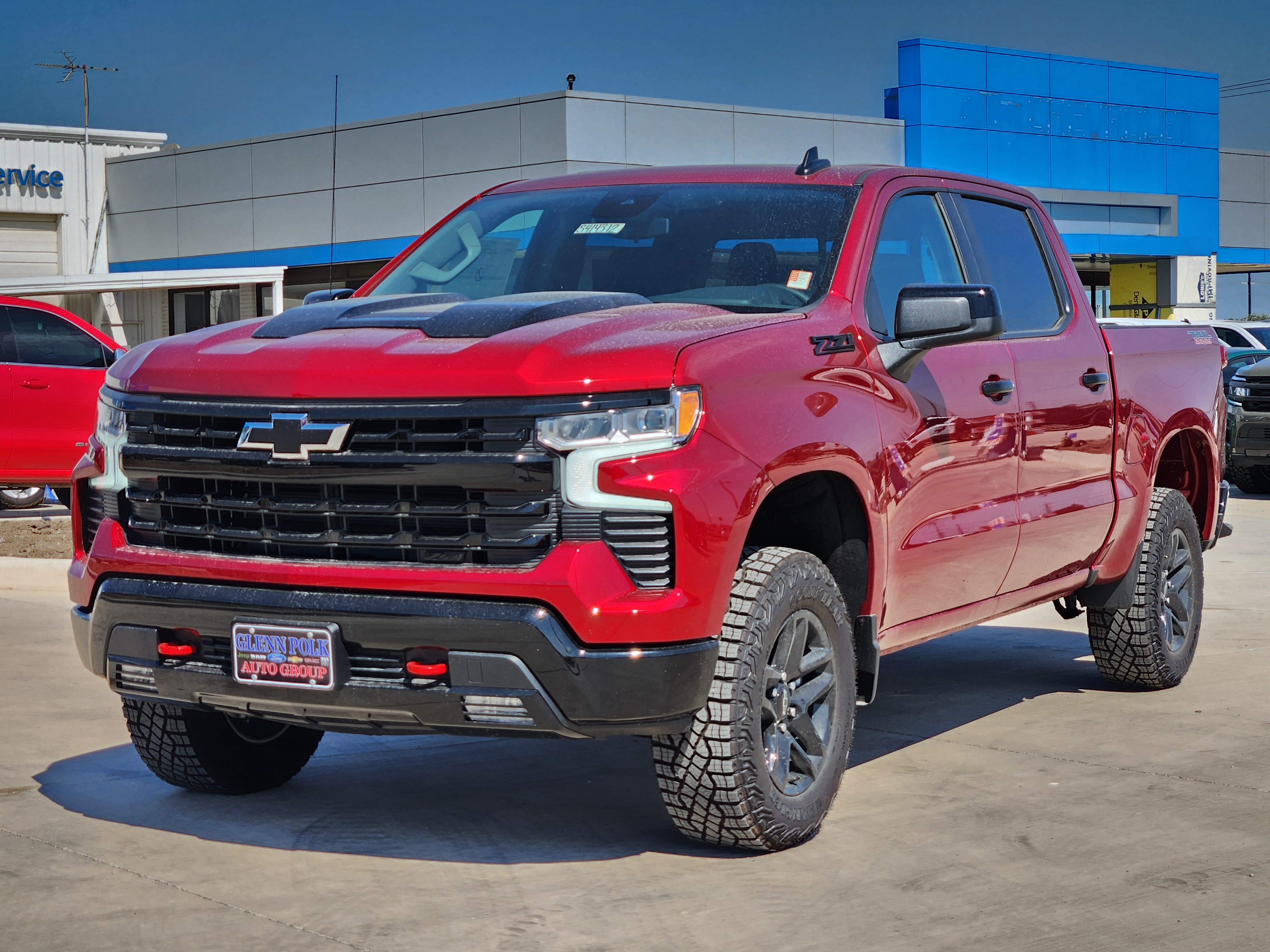 2024 Chevrolet Silverado 1500 LT Trail Boss 2