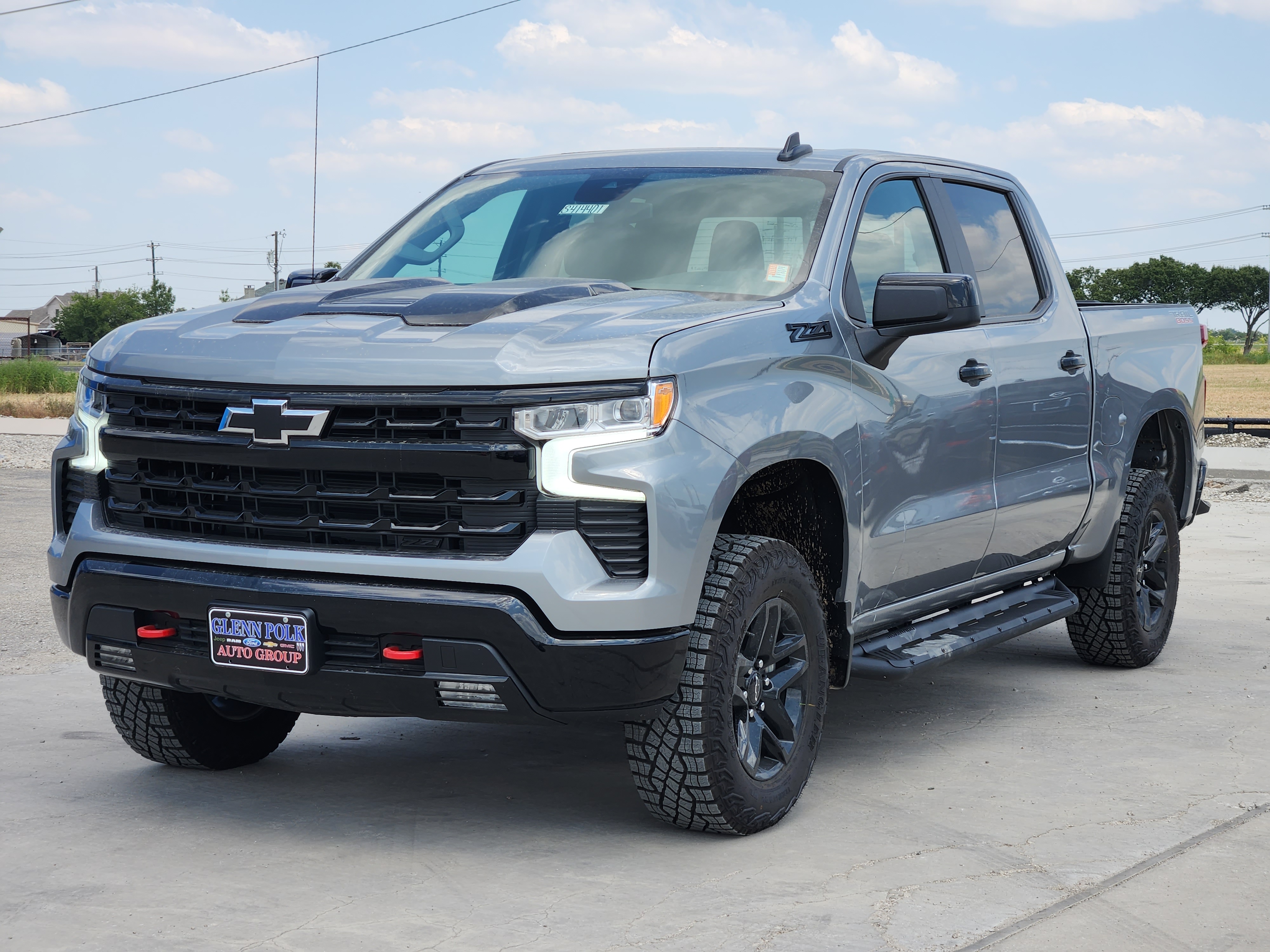 2024 Chevrolet Silverado 1500 LT Trail Boss 2