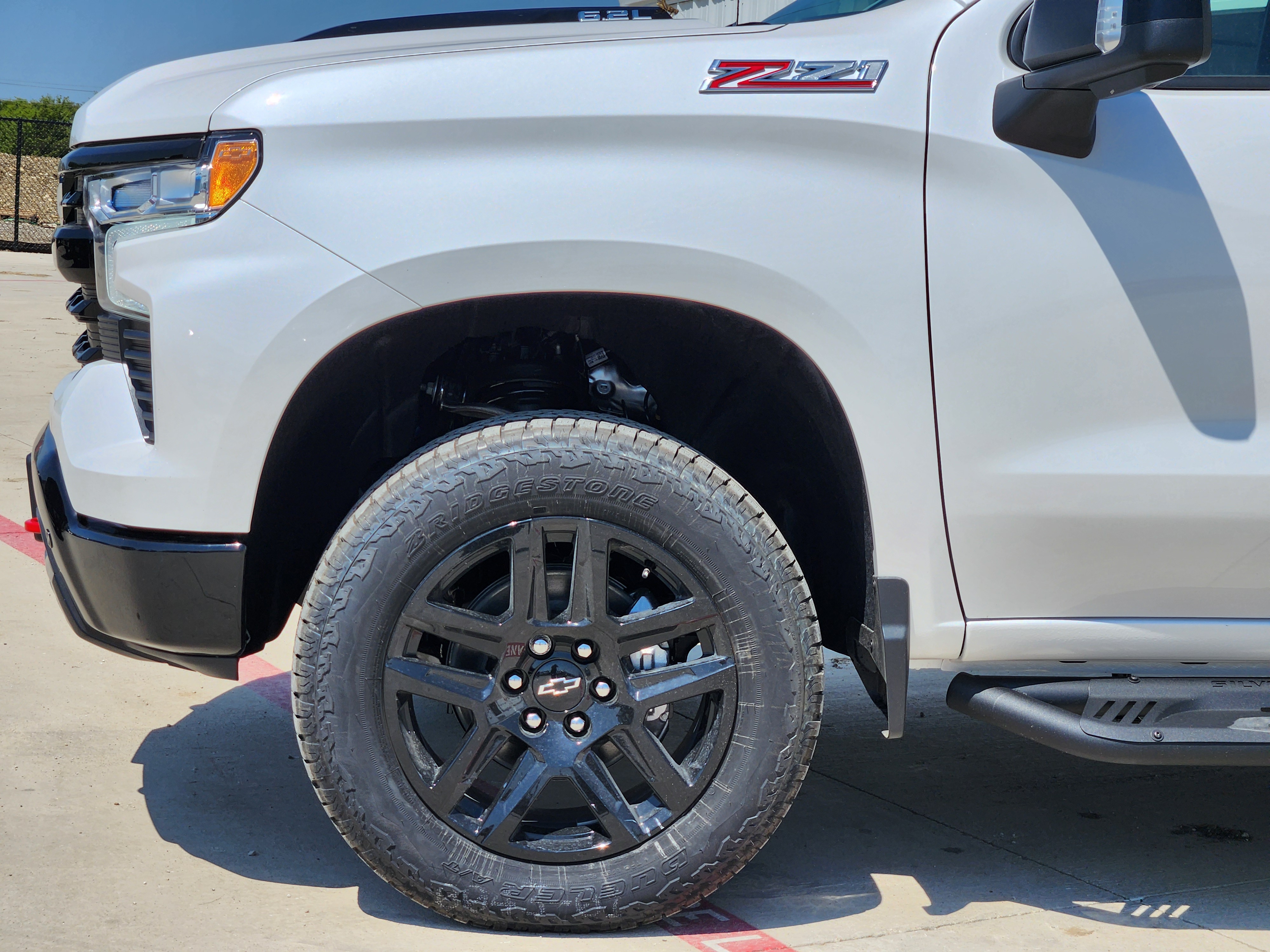 2024 Chevrolet Silverado 1500 LT Trail Boss 6