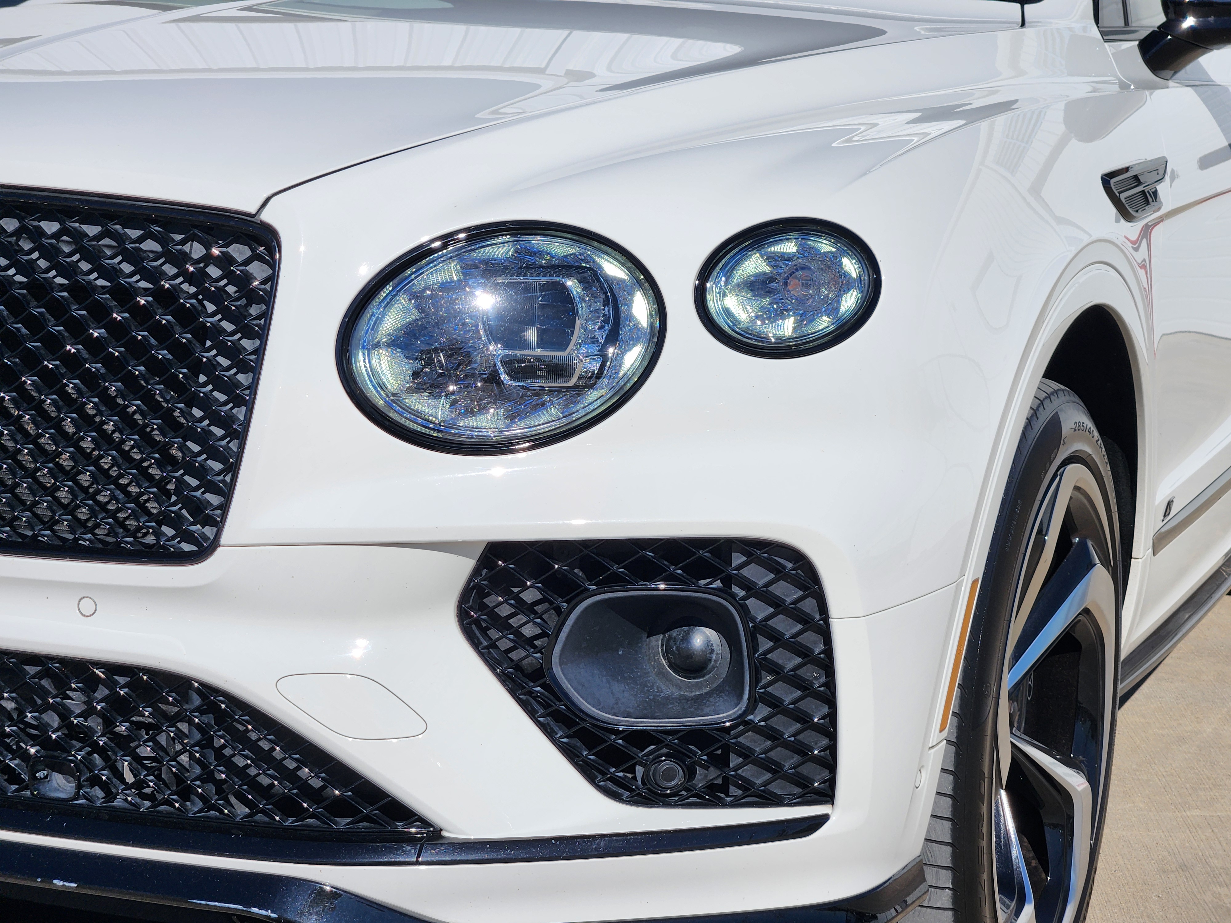 2022 Bentley Bentayga S 10