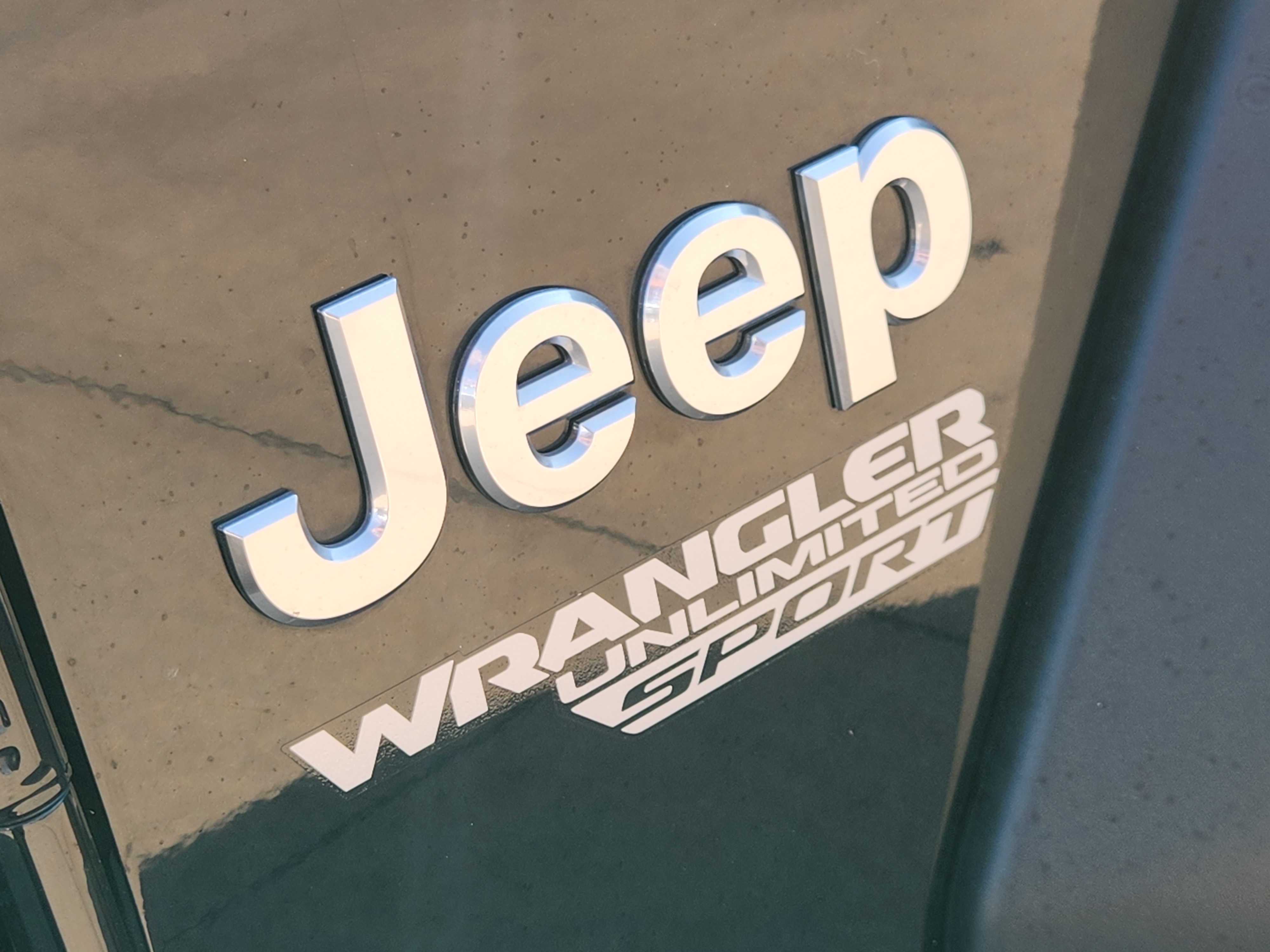 2019 Jeep Wrangler Unlimited Sport S 12