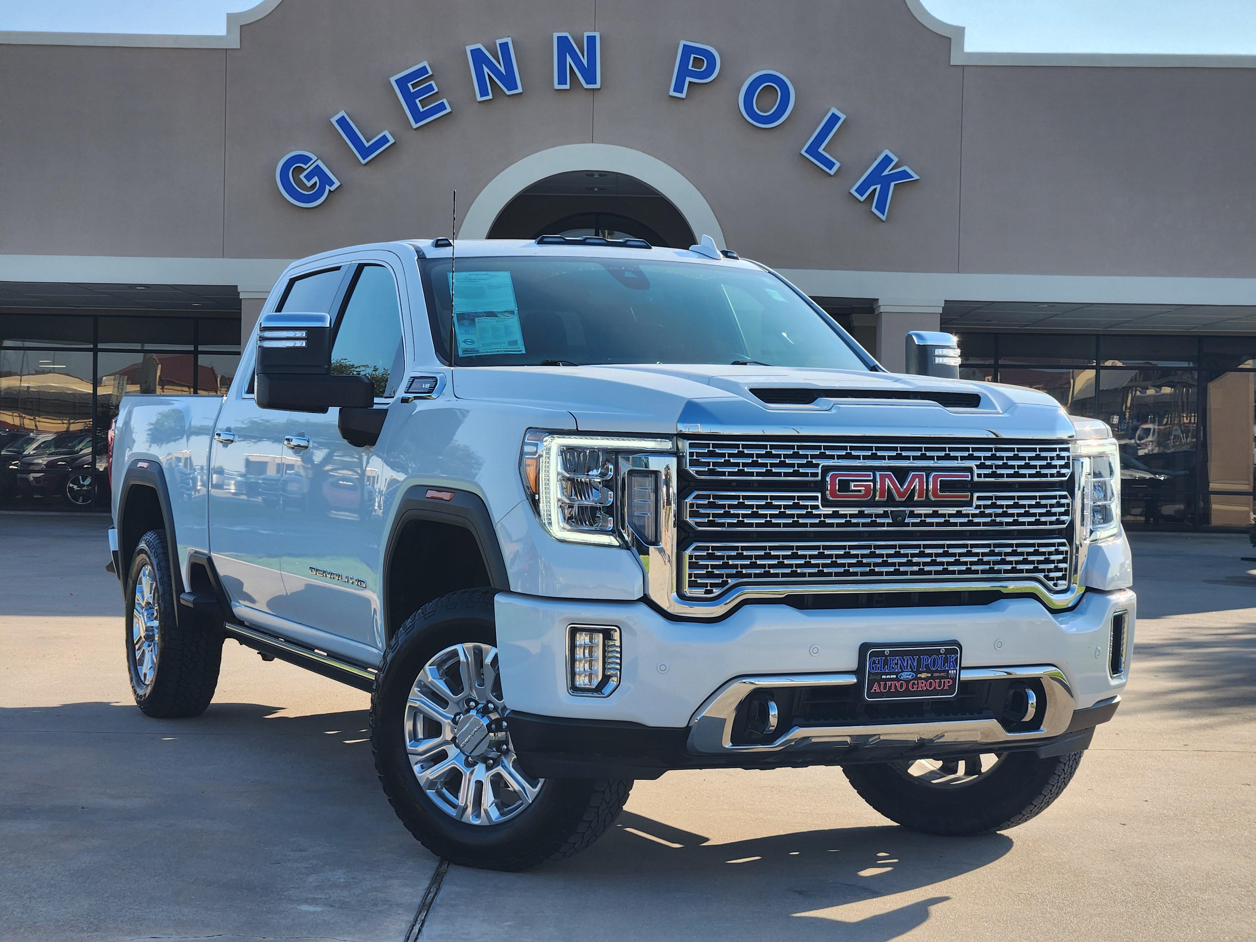 2022 GMC Sierra 2500HD Denali 1