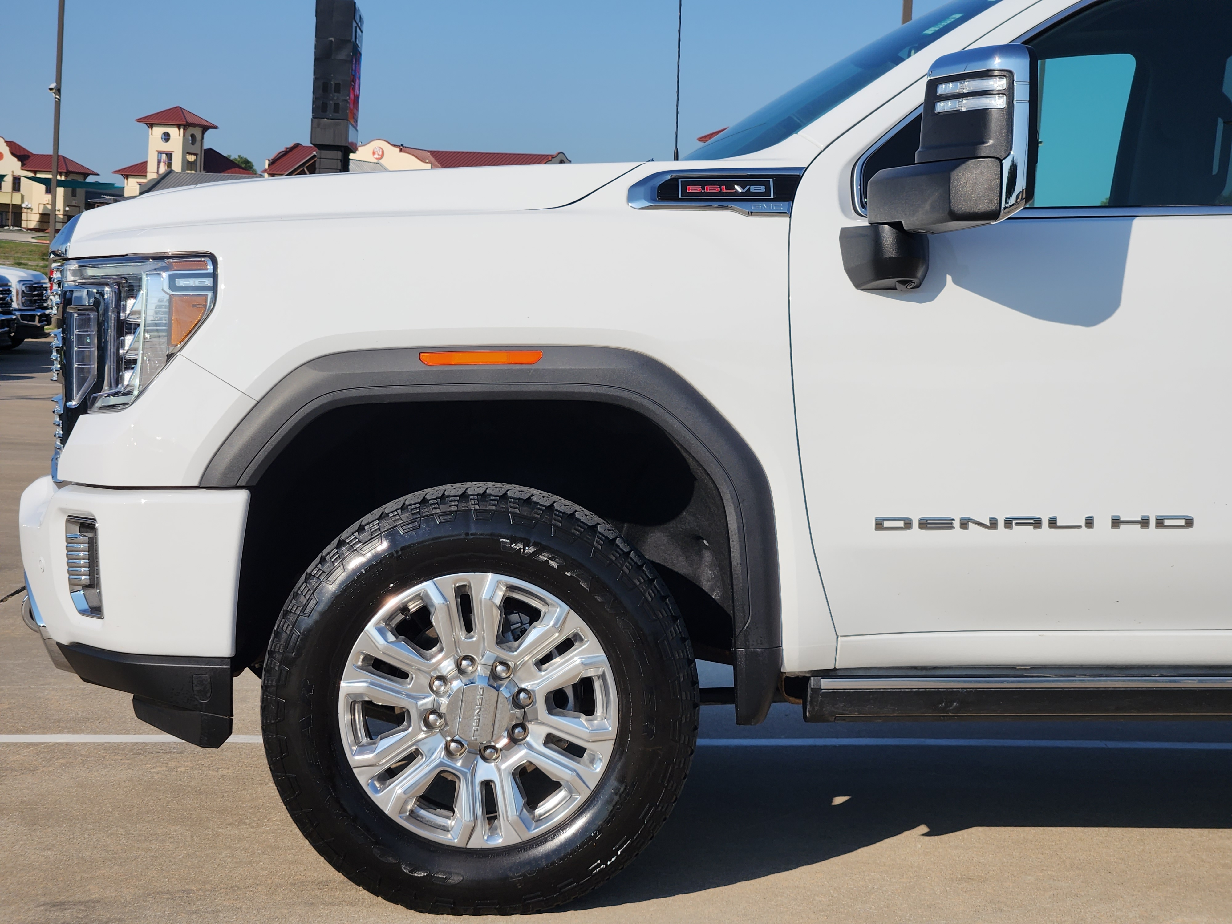 2022 GMC Sierra 2500HD Denali 8