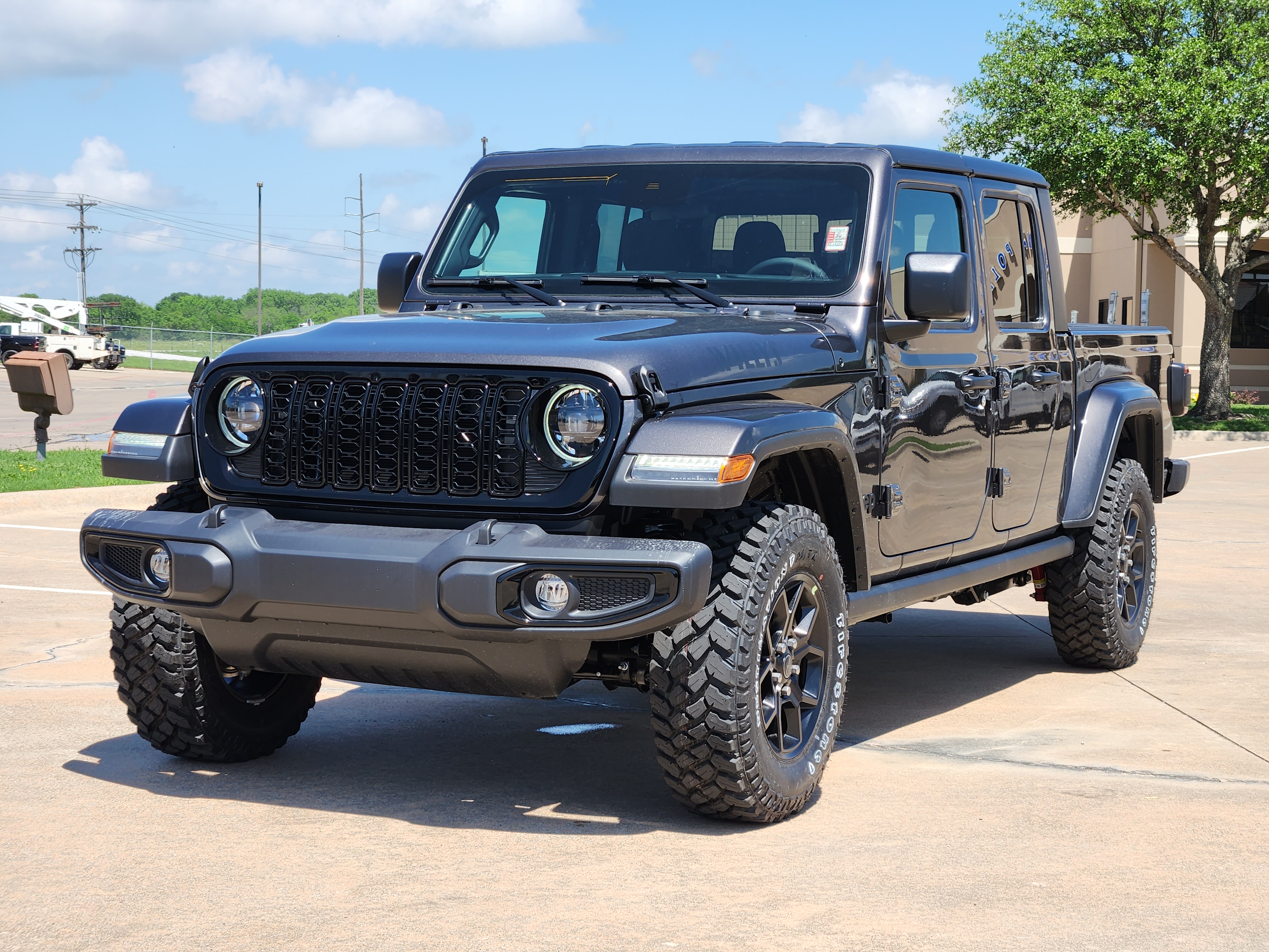 2024 Jeep Gladiator Sport 2