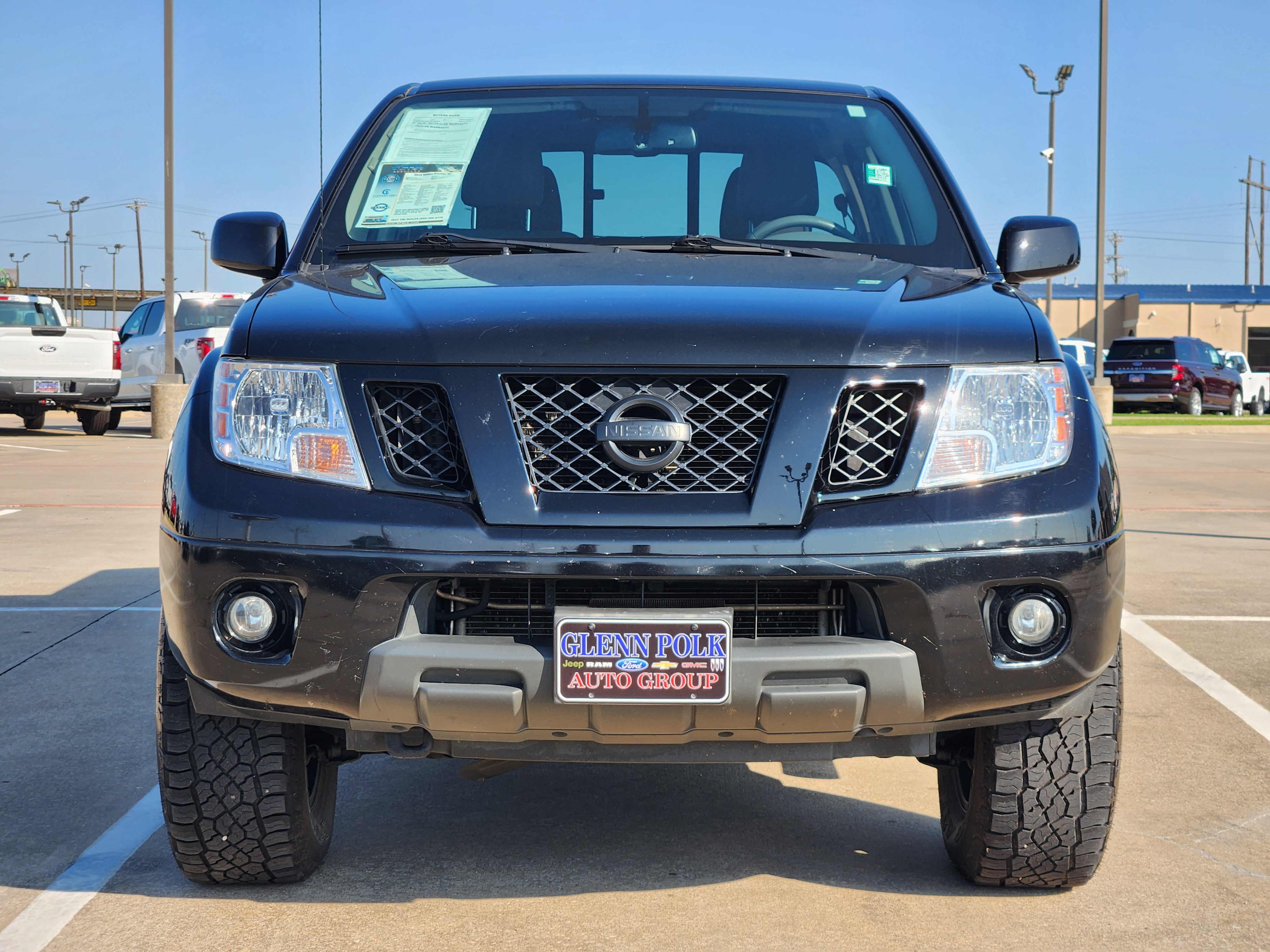 2019 Nissan Frontier SV 2