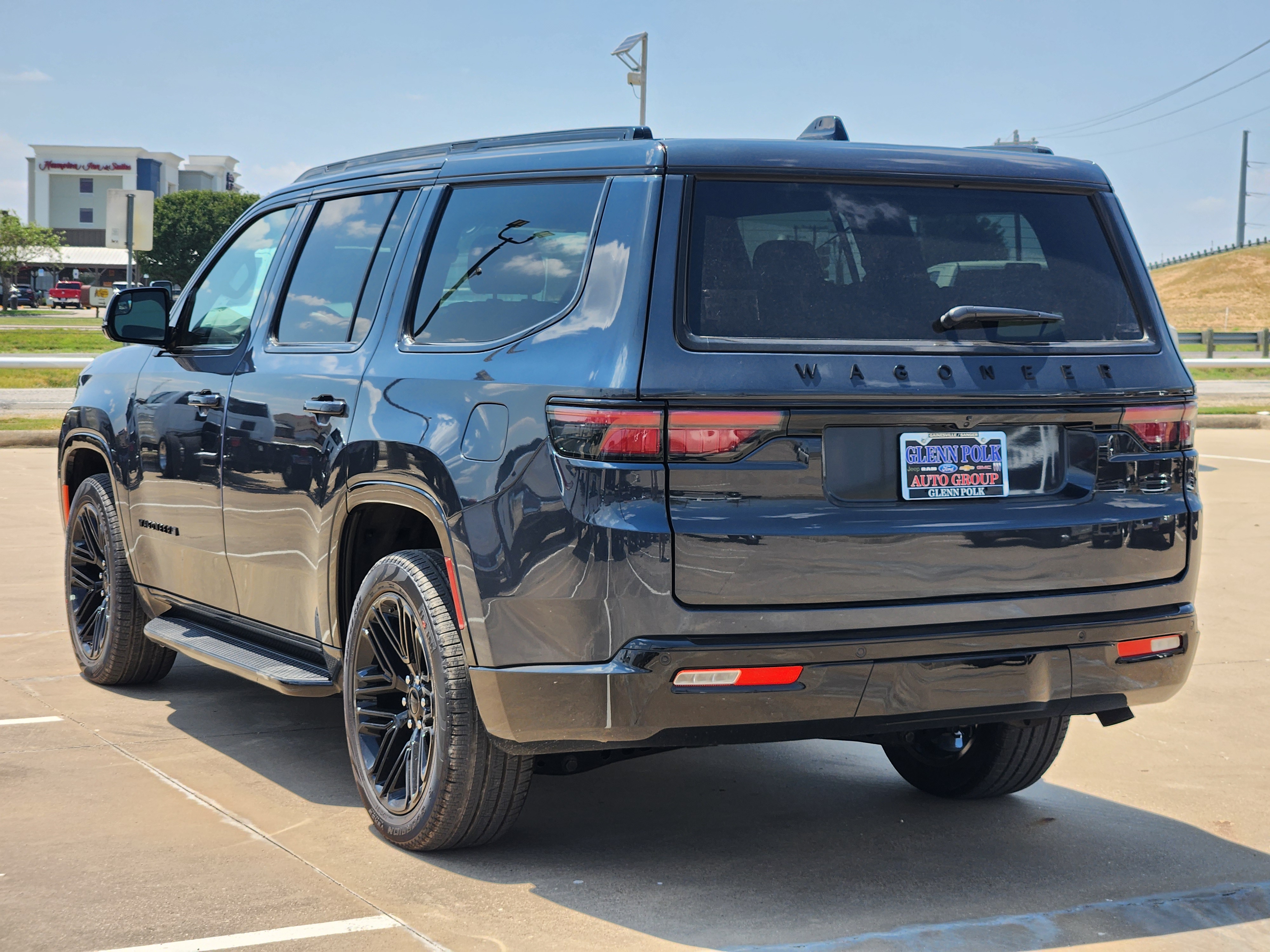 2024 Jeep Wagoneer Series II 4