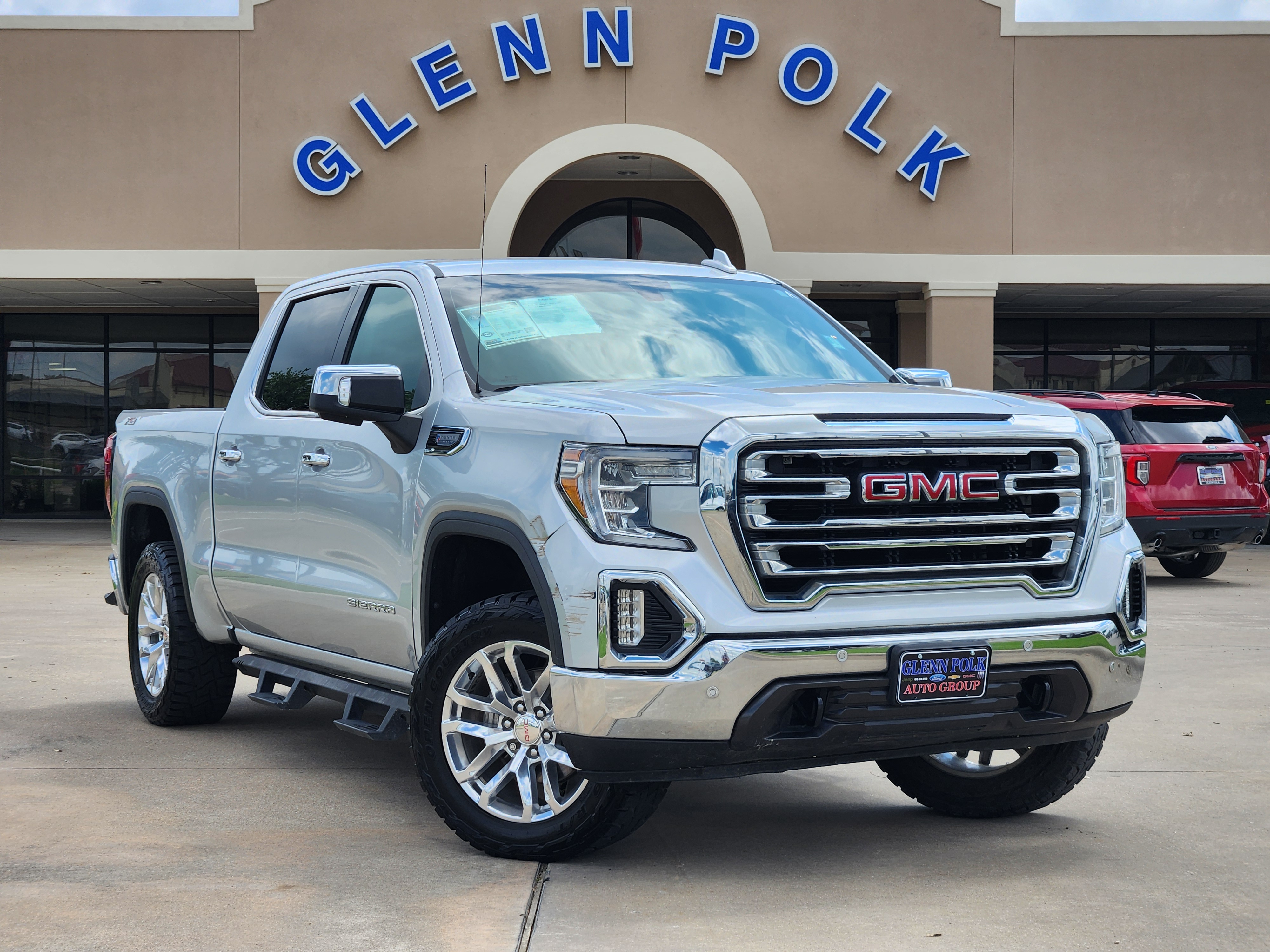 2019 GMC Sierra 1500 SLT 1