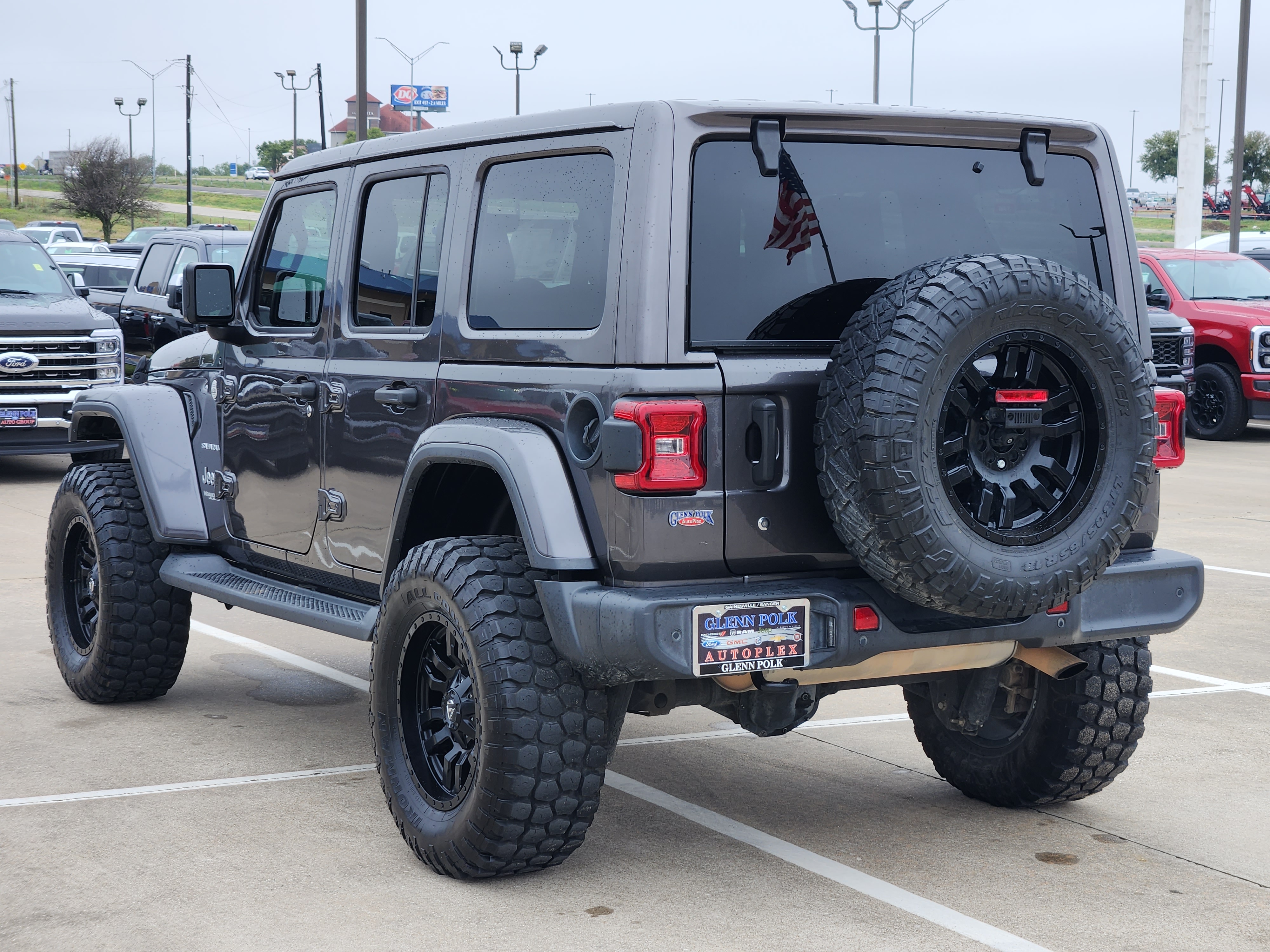 2018 Jeep Wrangler Unlimited Sahara 4