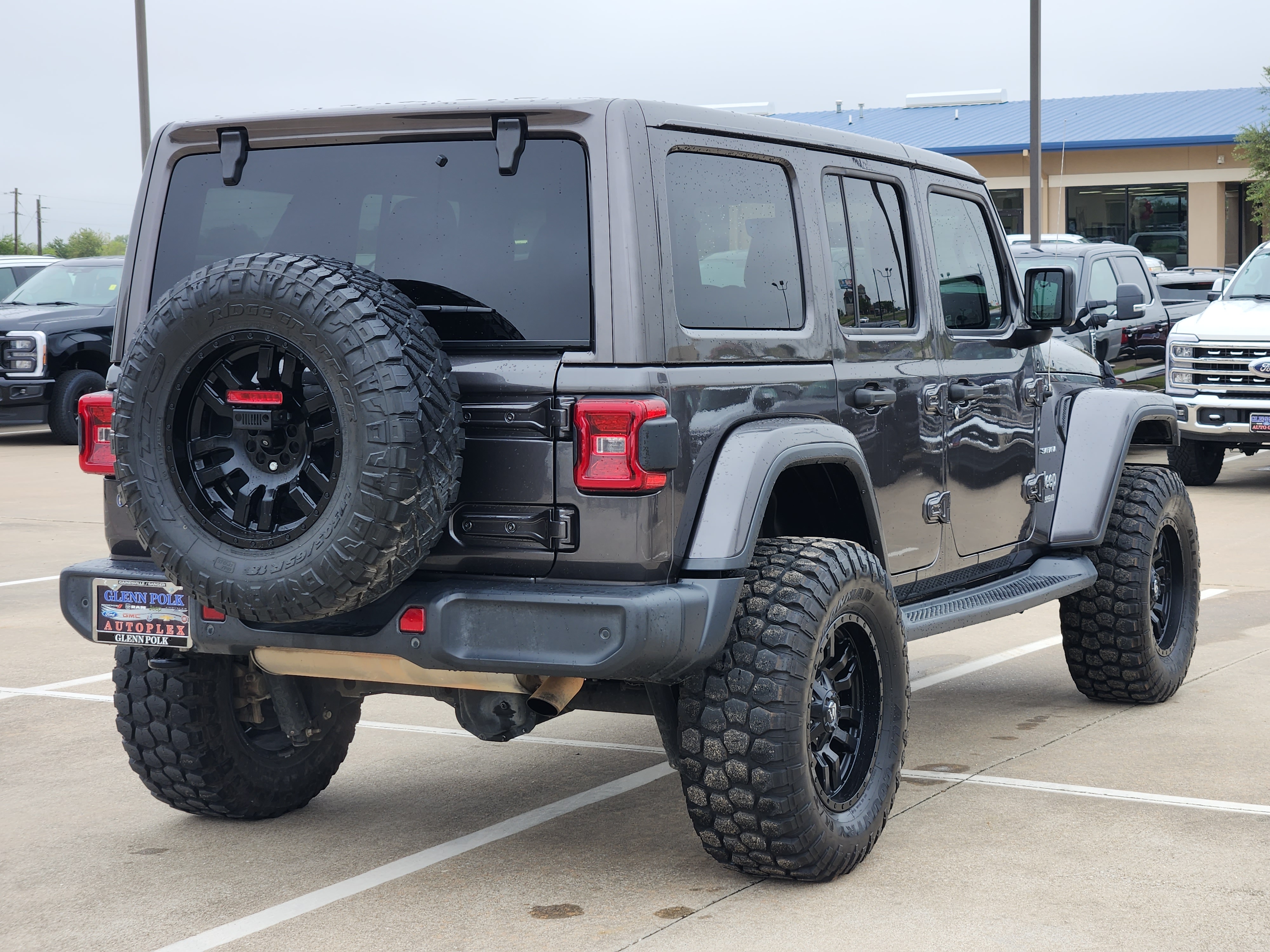 2018 Jeep Wrangler Unlimited Sahara 6