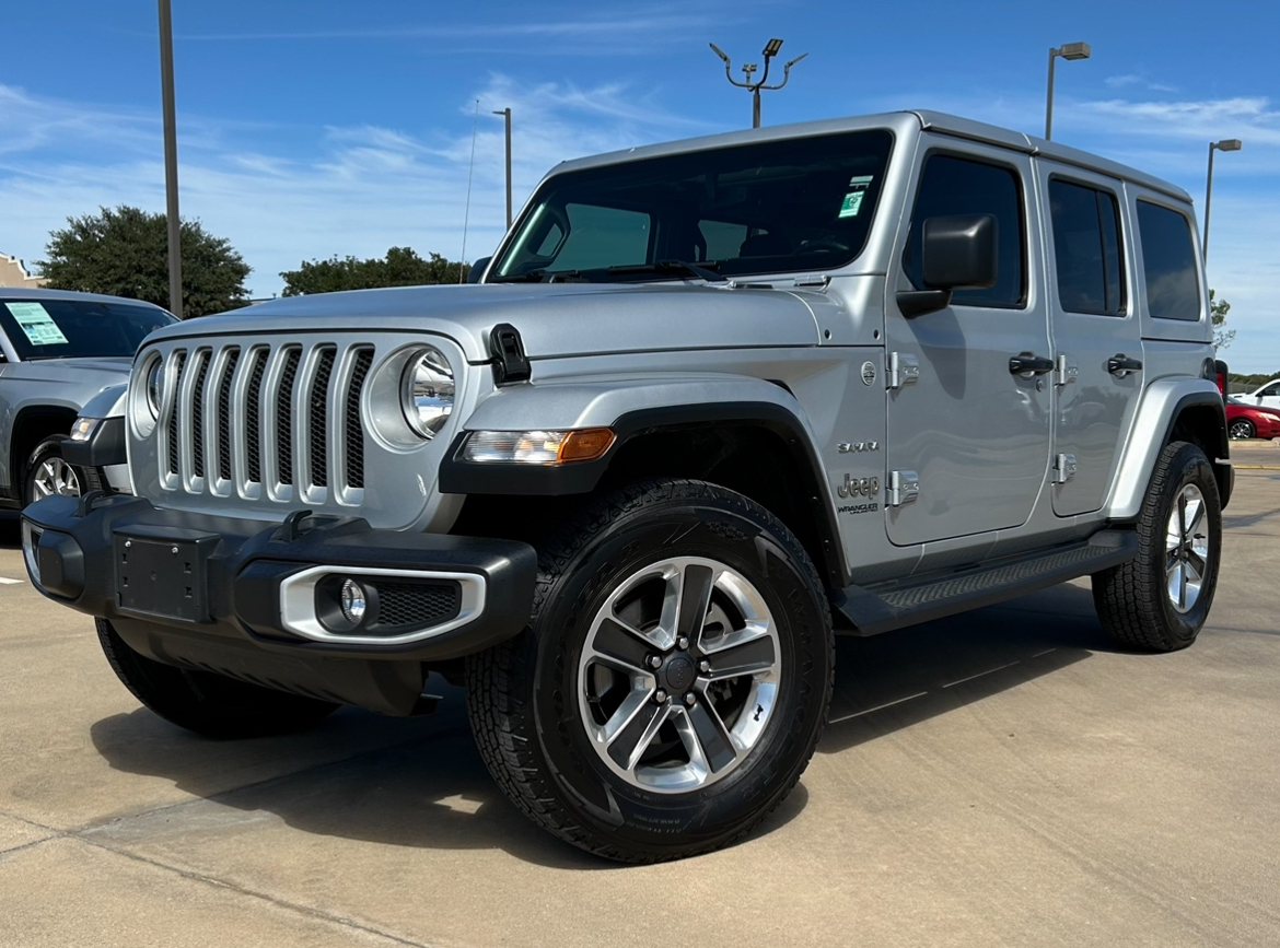 2022 Jeep Wrangler Unlimited Sahara 9