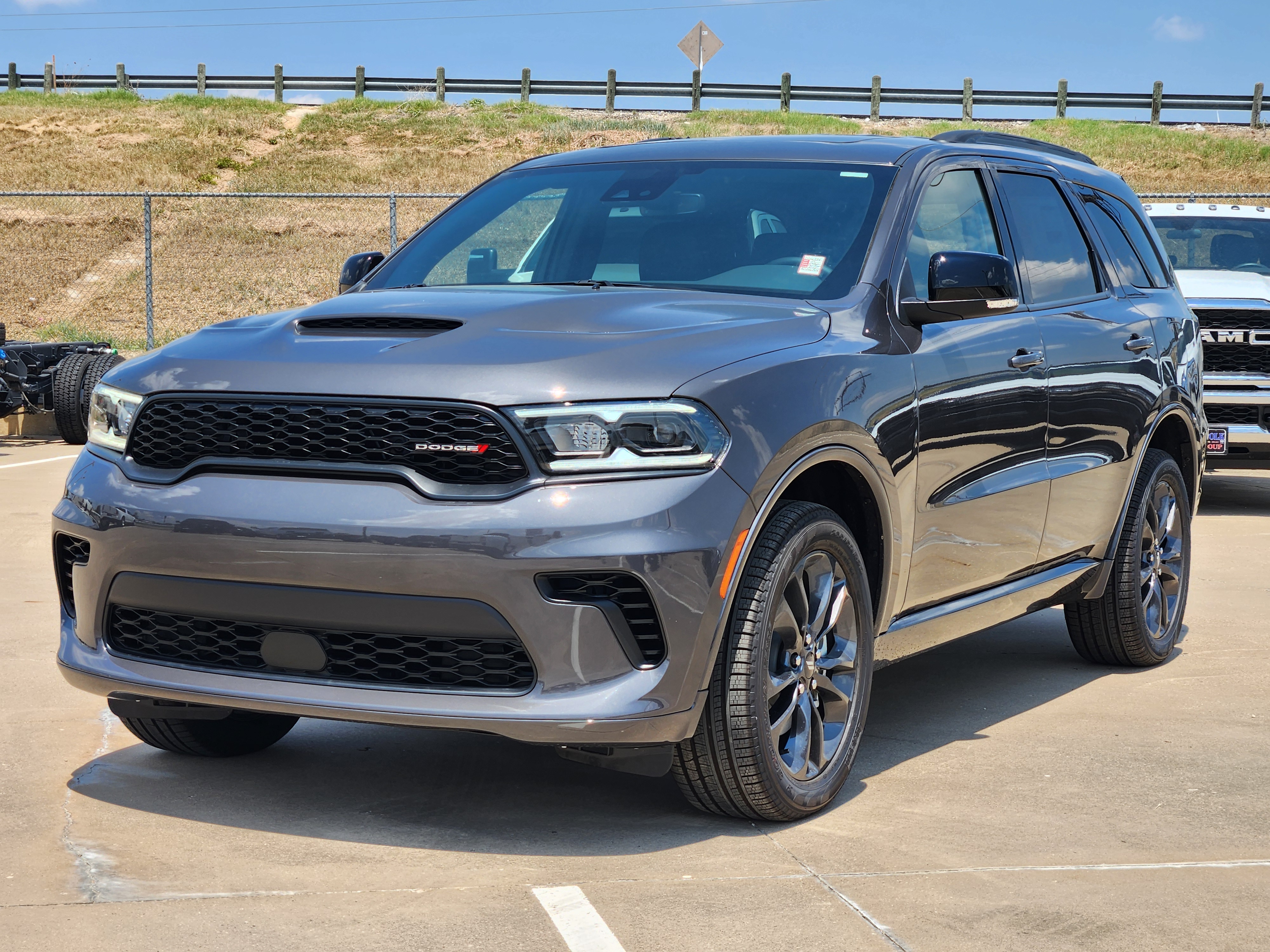 2024 Dodge Durango GT 2