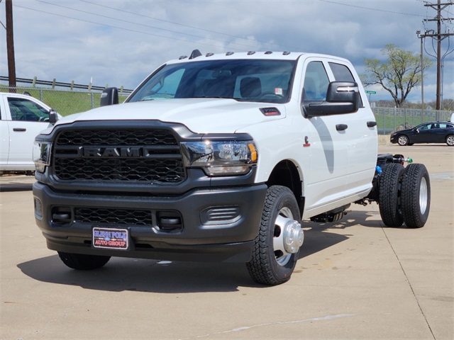 2024 Ram 3500 Tradesman 2