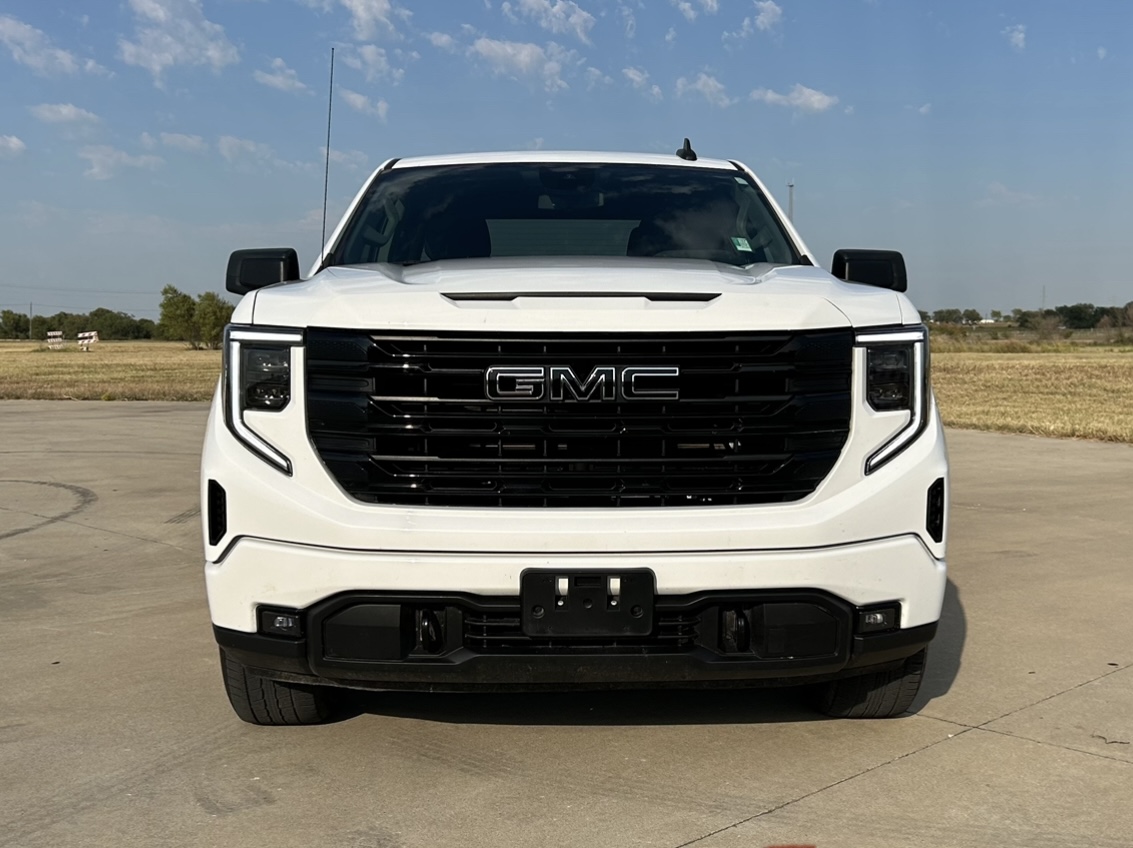 2023 GMC Sierra 1500 Elevation 2