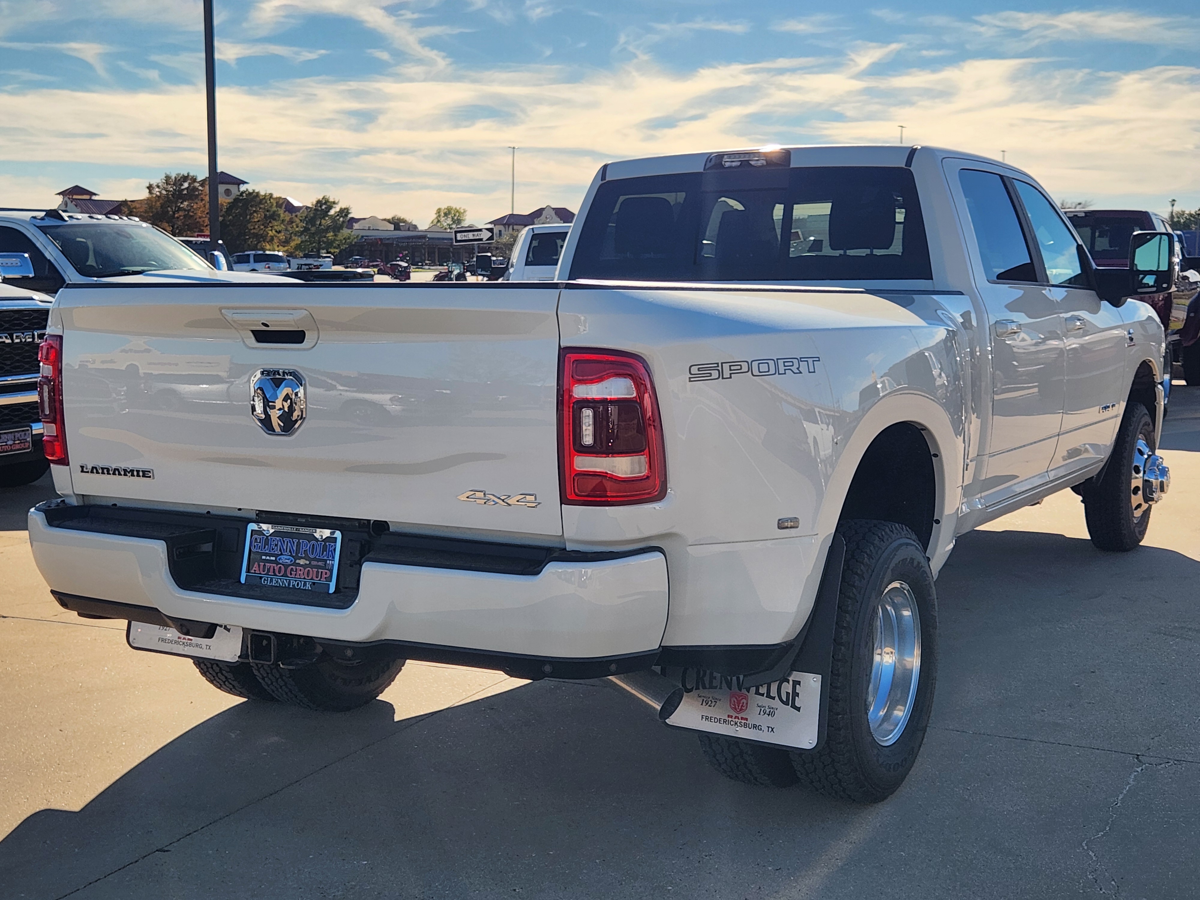 2024 Ram 3500 Laramie 5