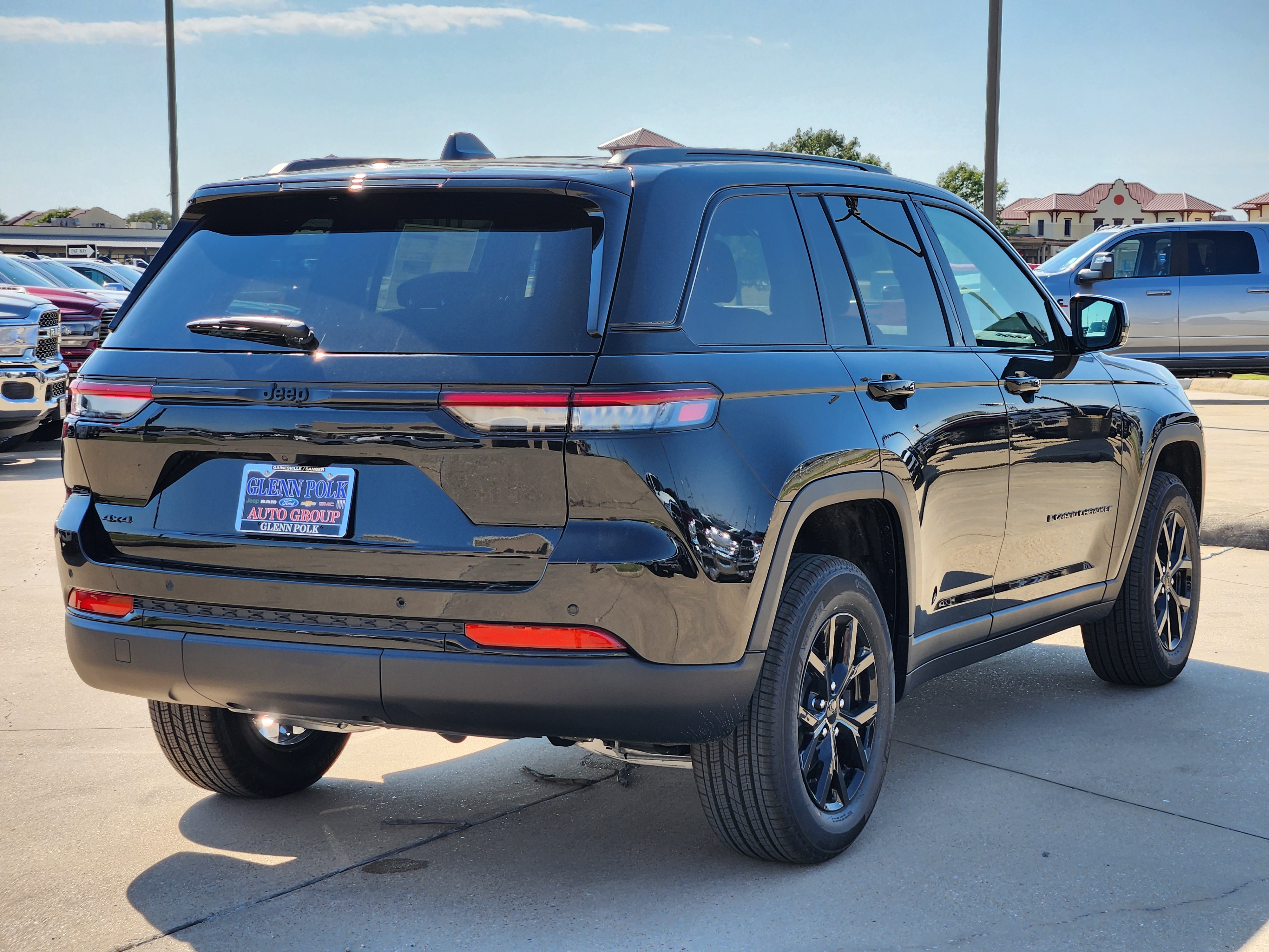 2025 Jeep Grand Cherokee Altitude X 5