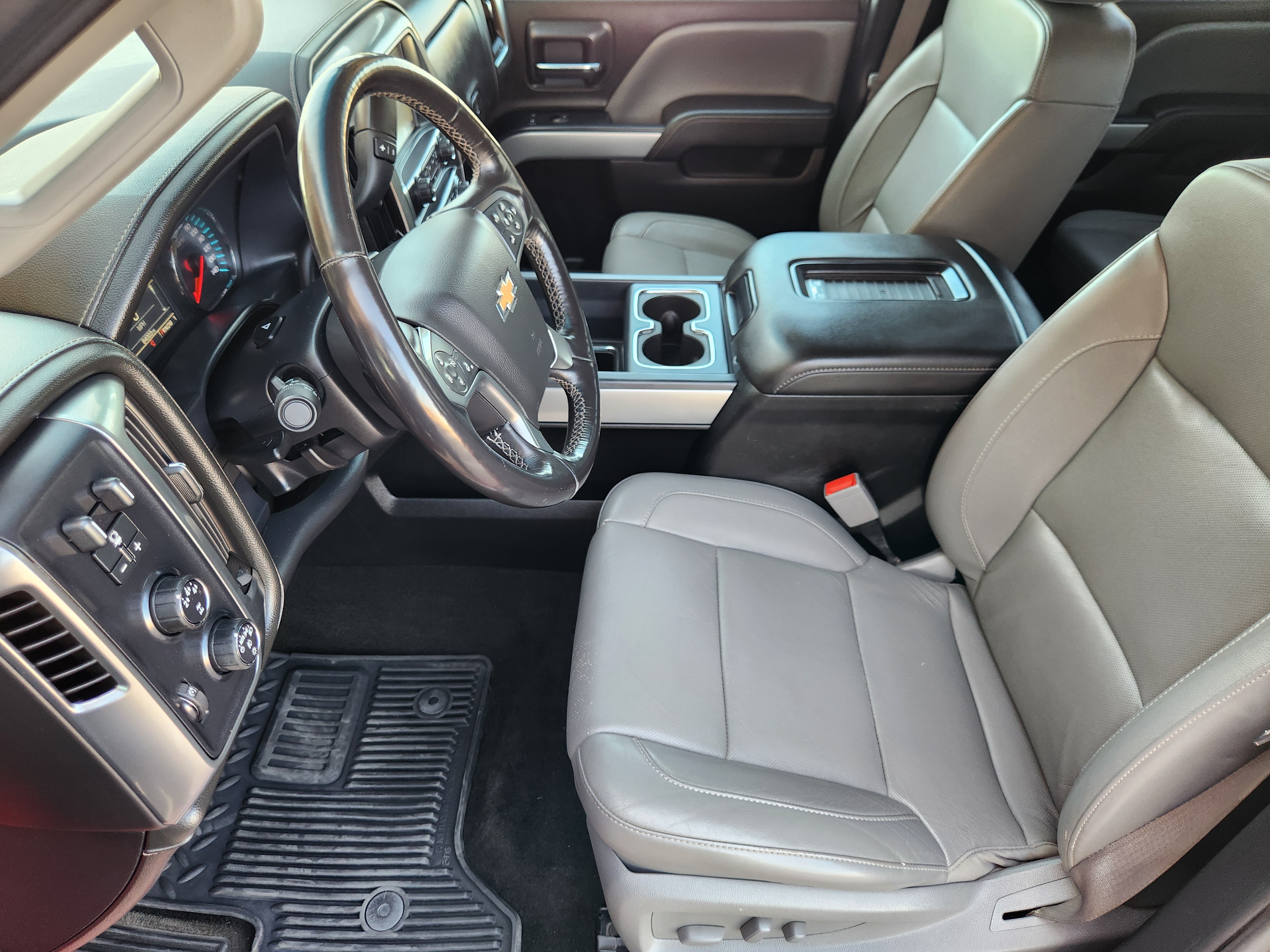 2016 Chevrolet Silverado 3500HD LTZ 13
