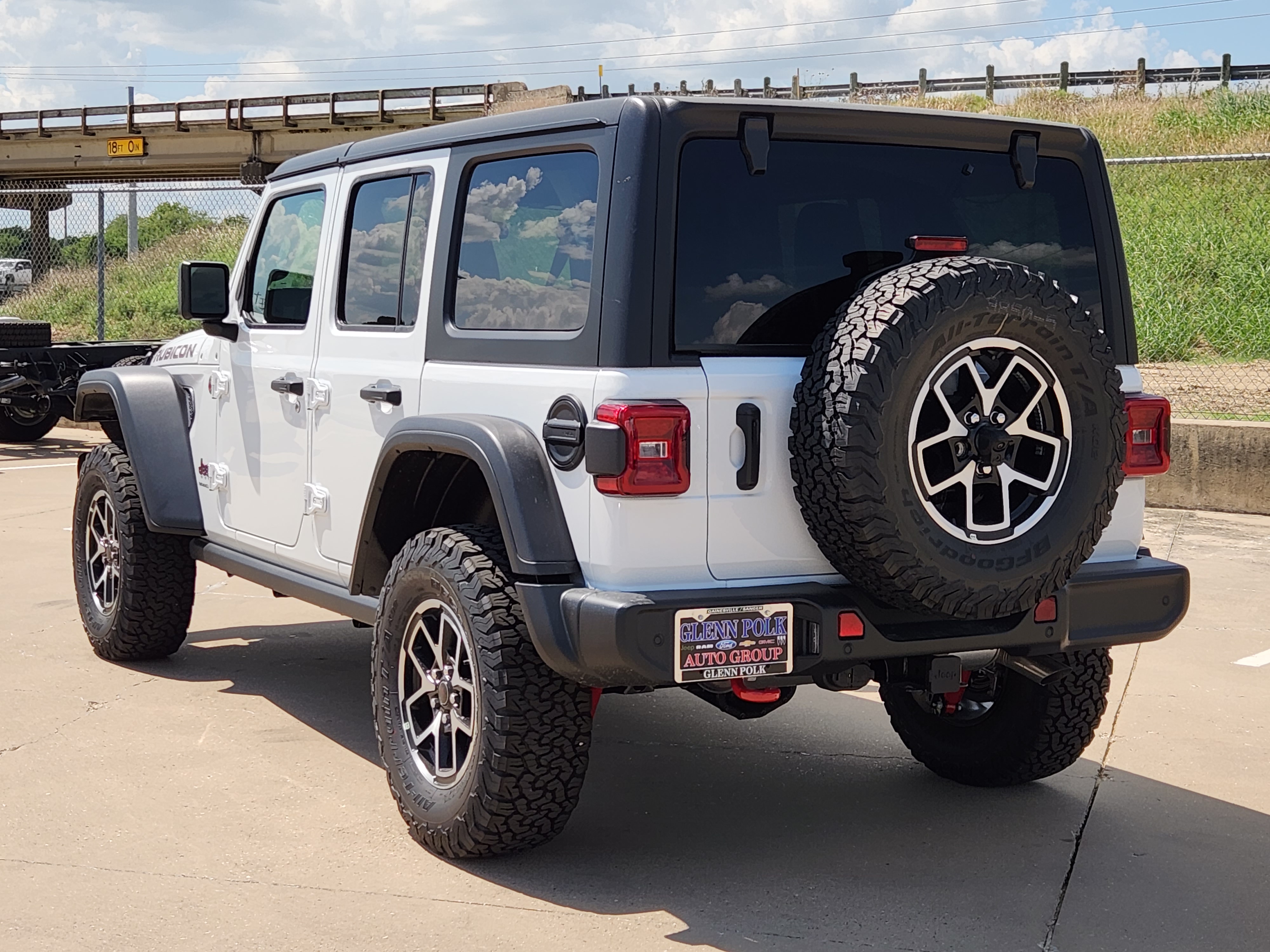 2024 Jeep Wrangler Rubicon 4