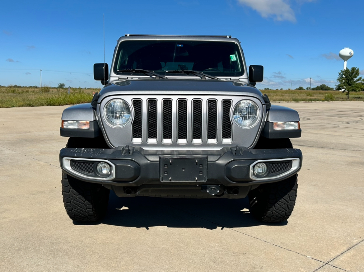 2020 Jeep Wrangler Unlimited Sahara 2